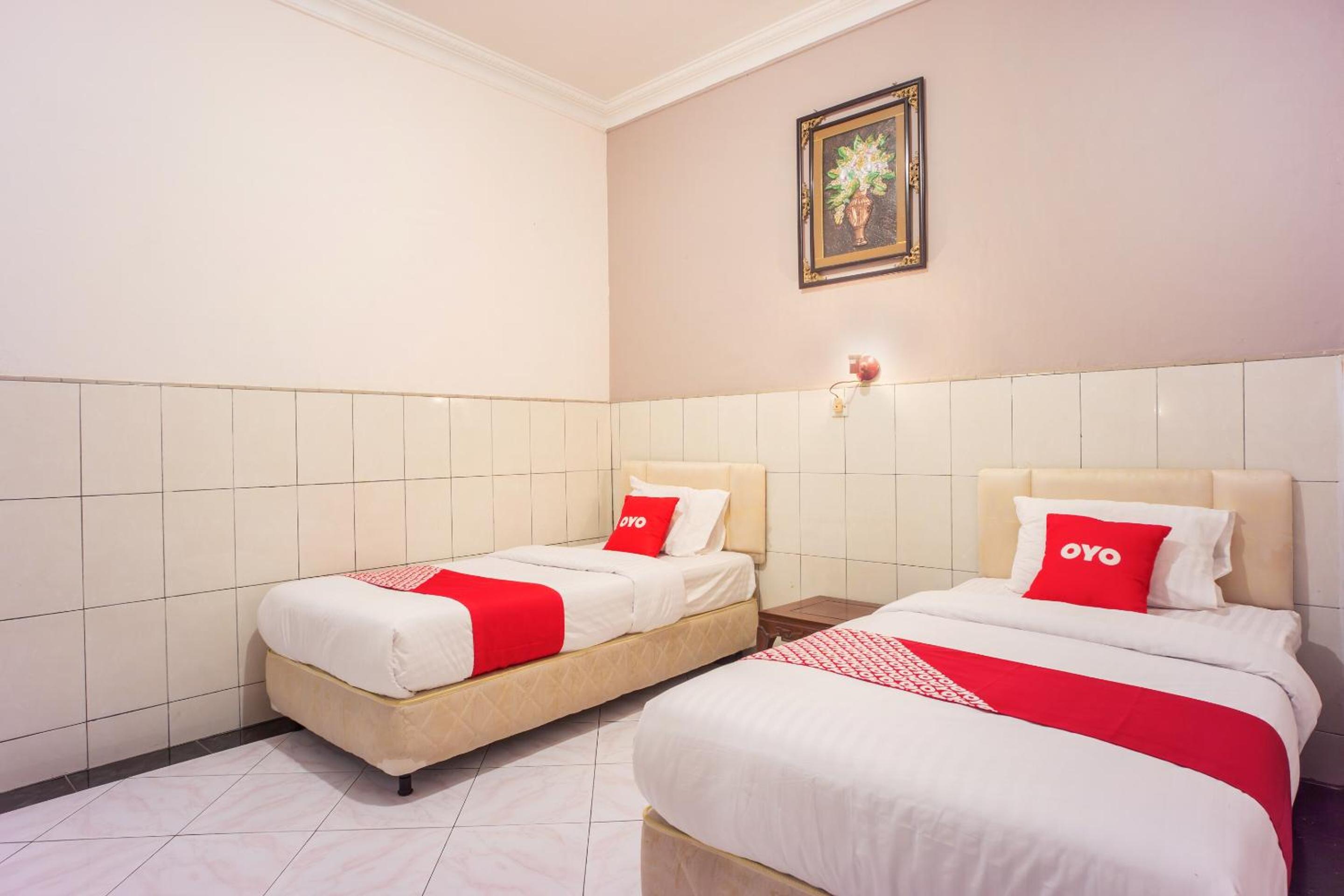 Delxue Twin Room - Photo 1