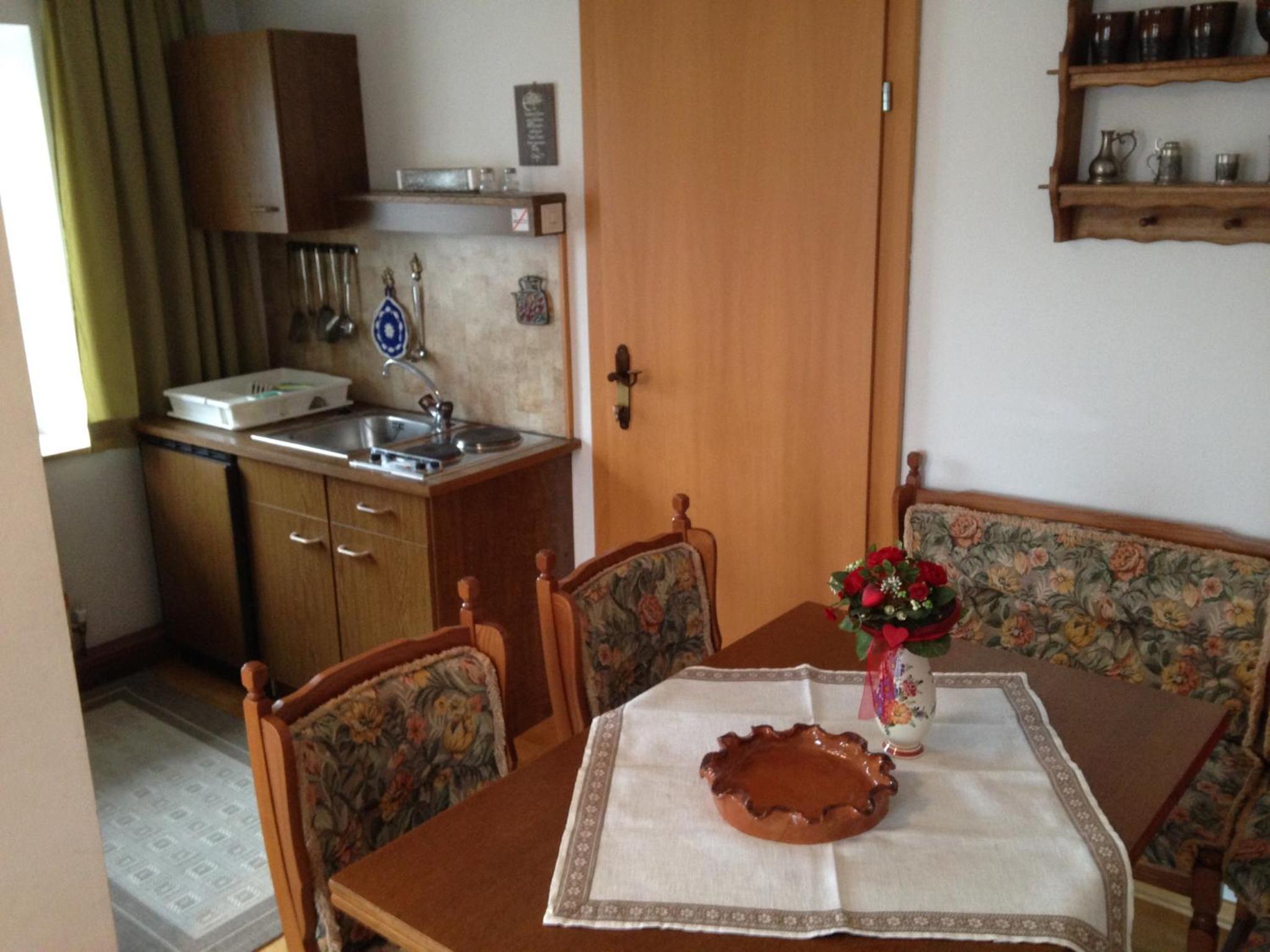 Standard One-Bedroom Apartment with Balcony (2-4 Adults) photo 2