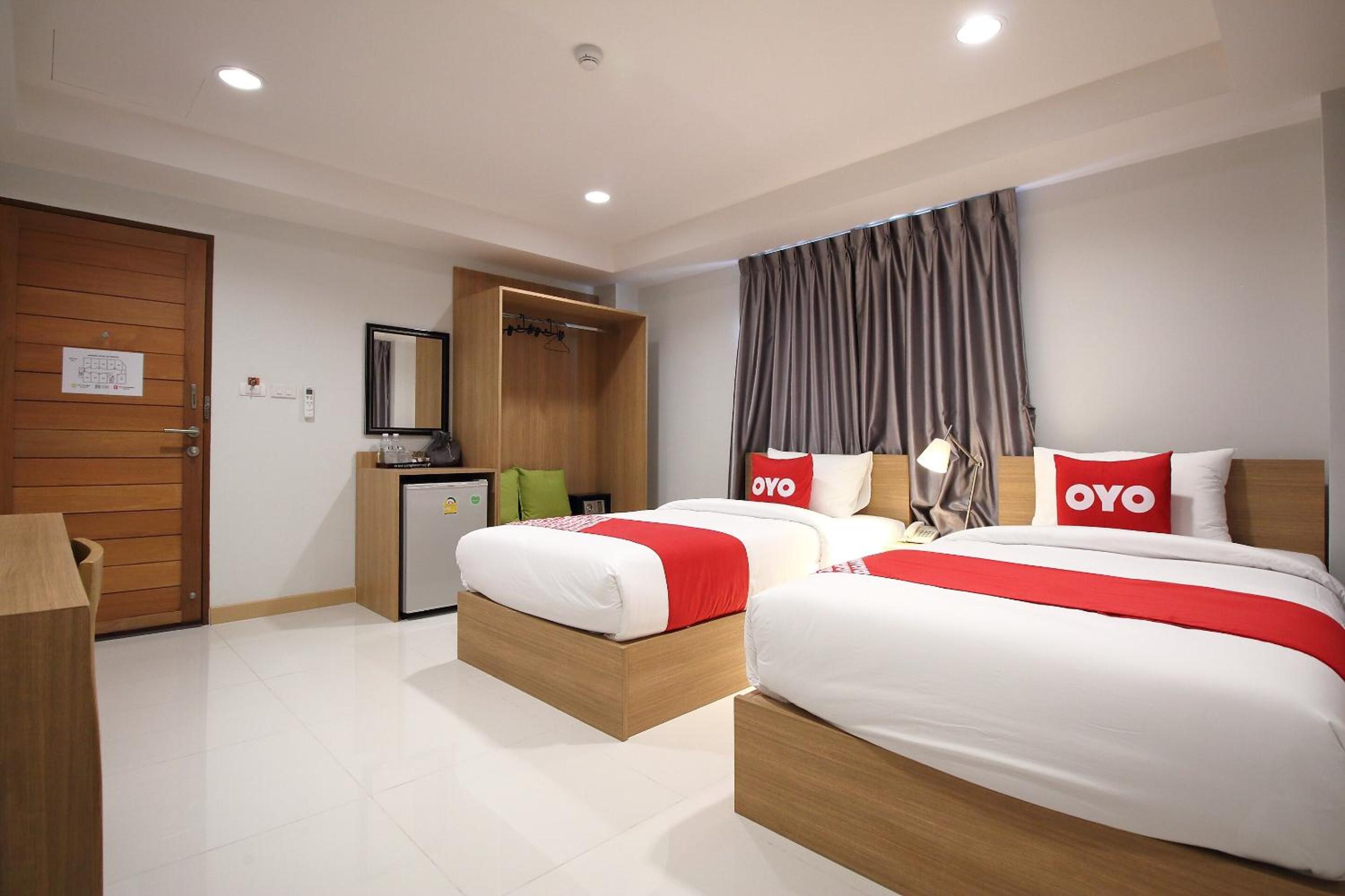 Deluxe Twin Room photo 3