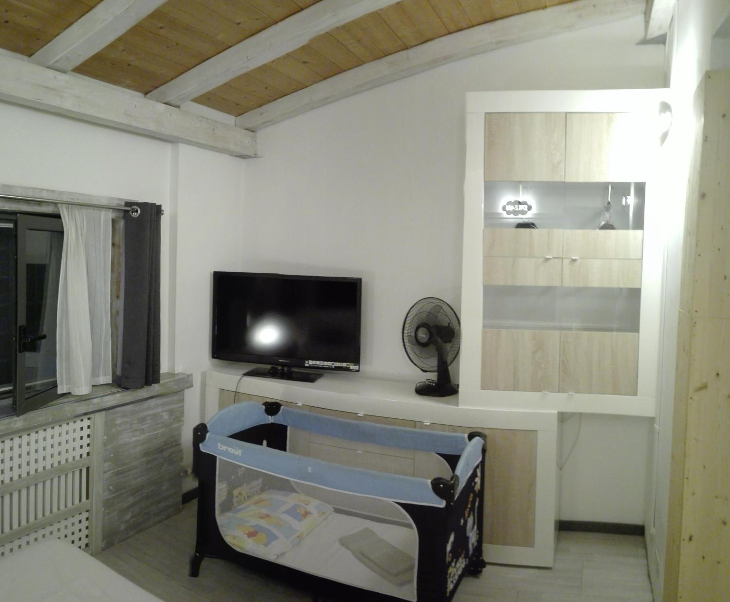 Apartment photo 1
