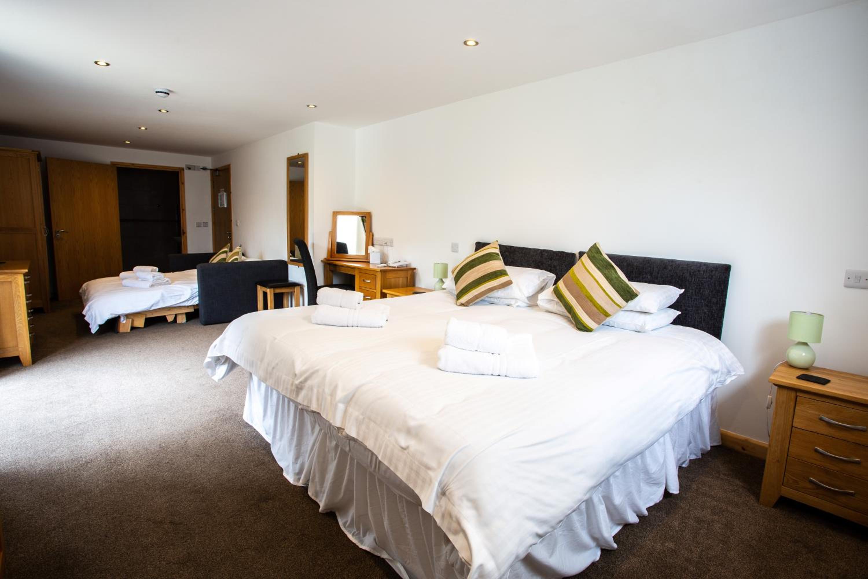 Deluxe Quadruple Room photo 3