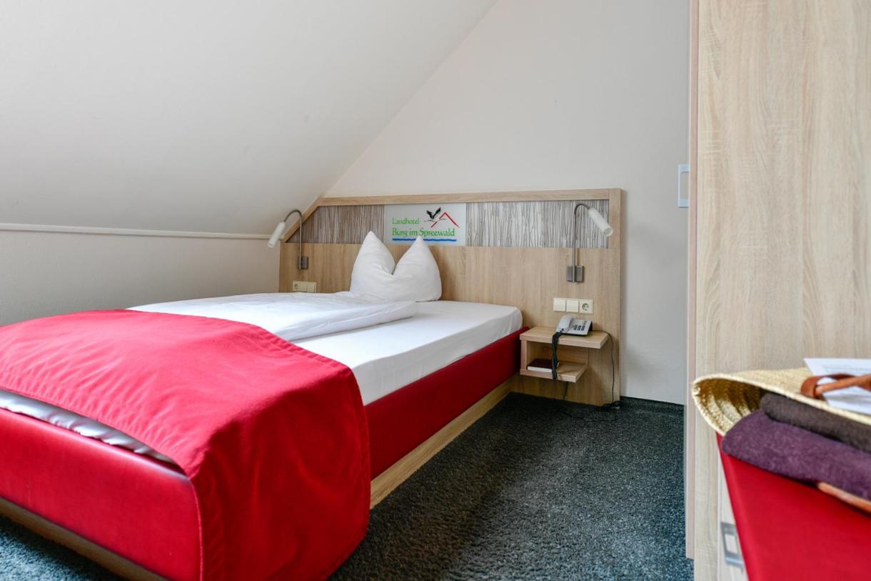 Single Room photo 2