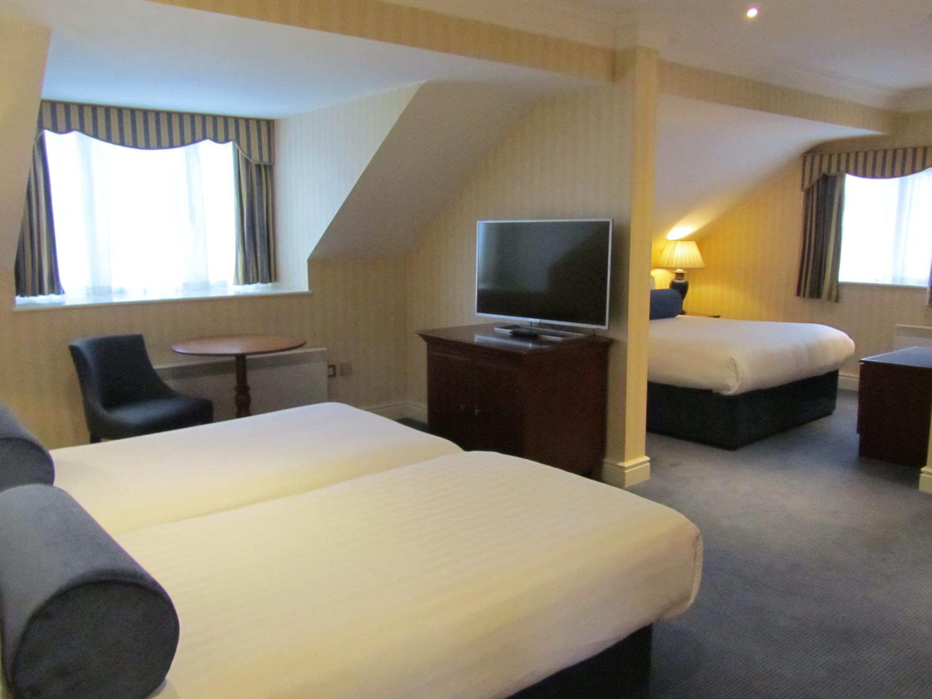 Family Room with Double and Single Beds - Non-Smoking - Photo 6