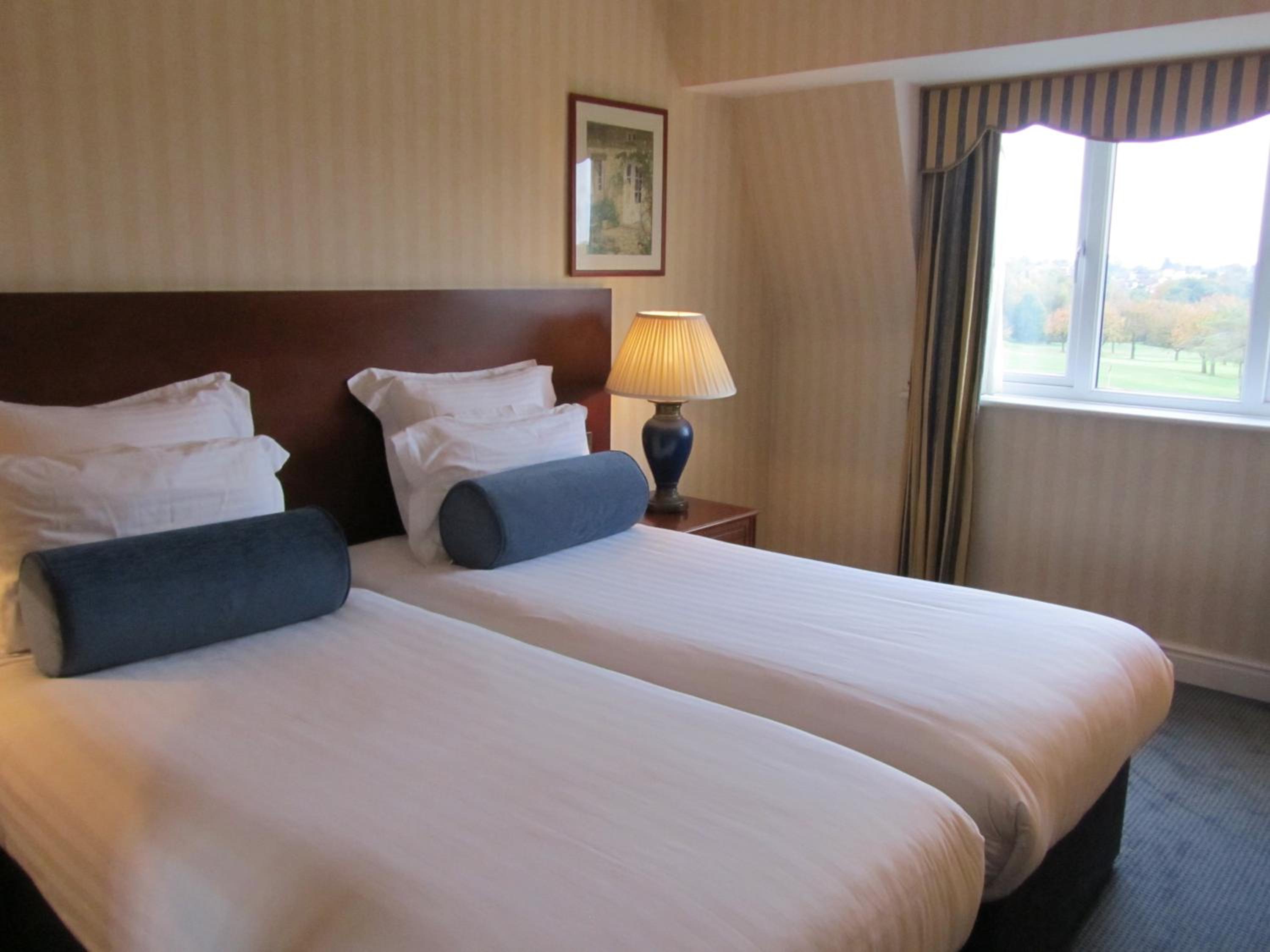 Superior Twin Room with View - Photo 3