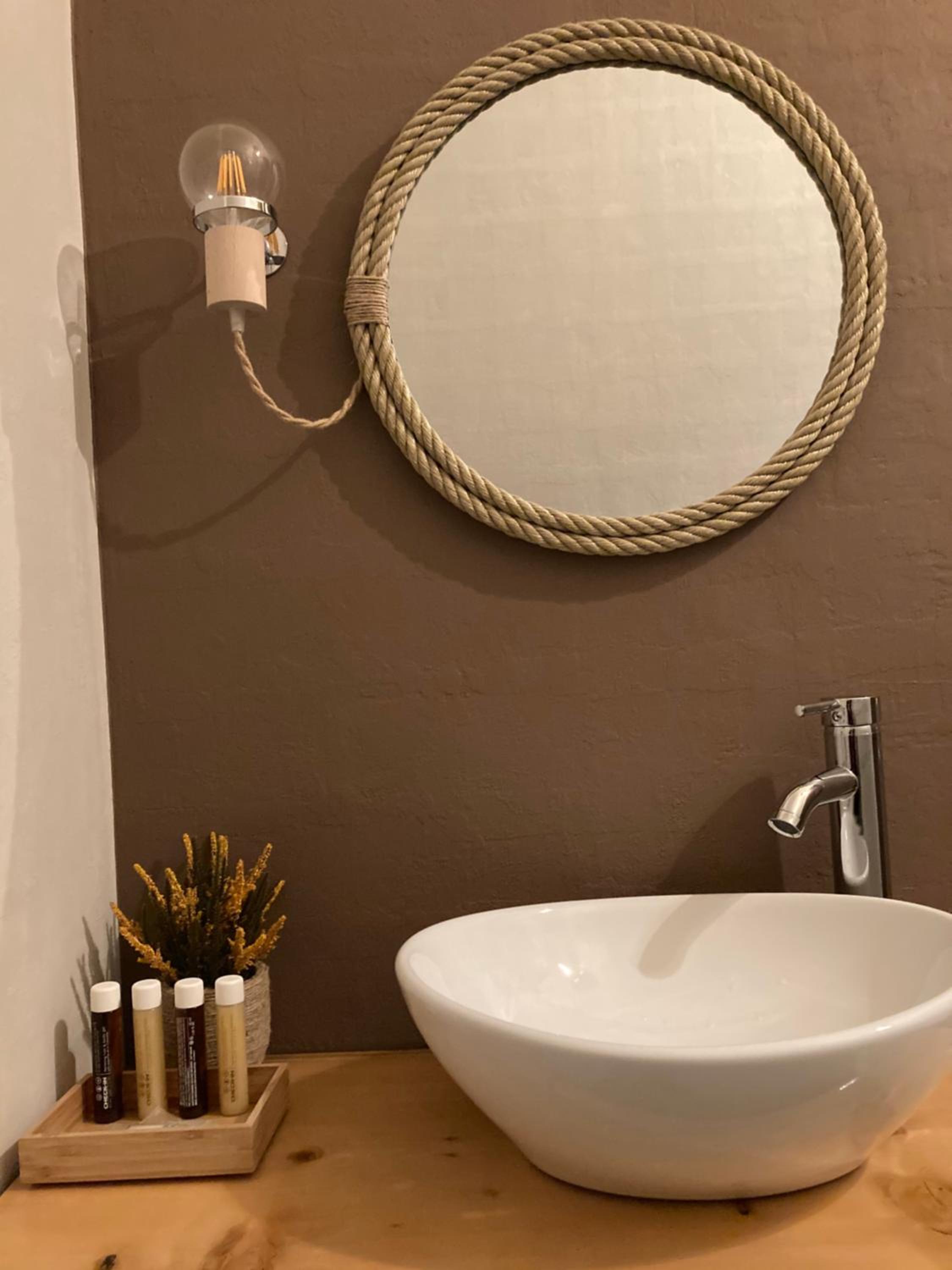 Double Room - Photo 9
