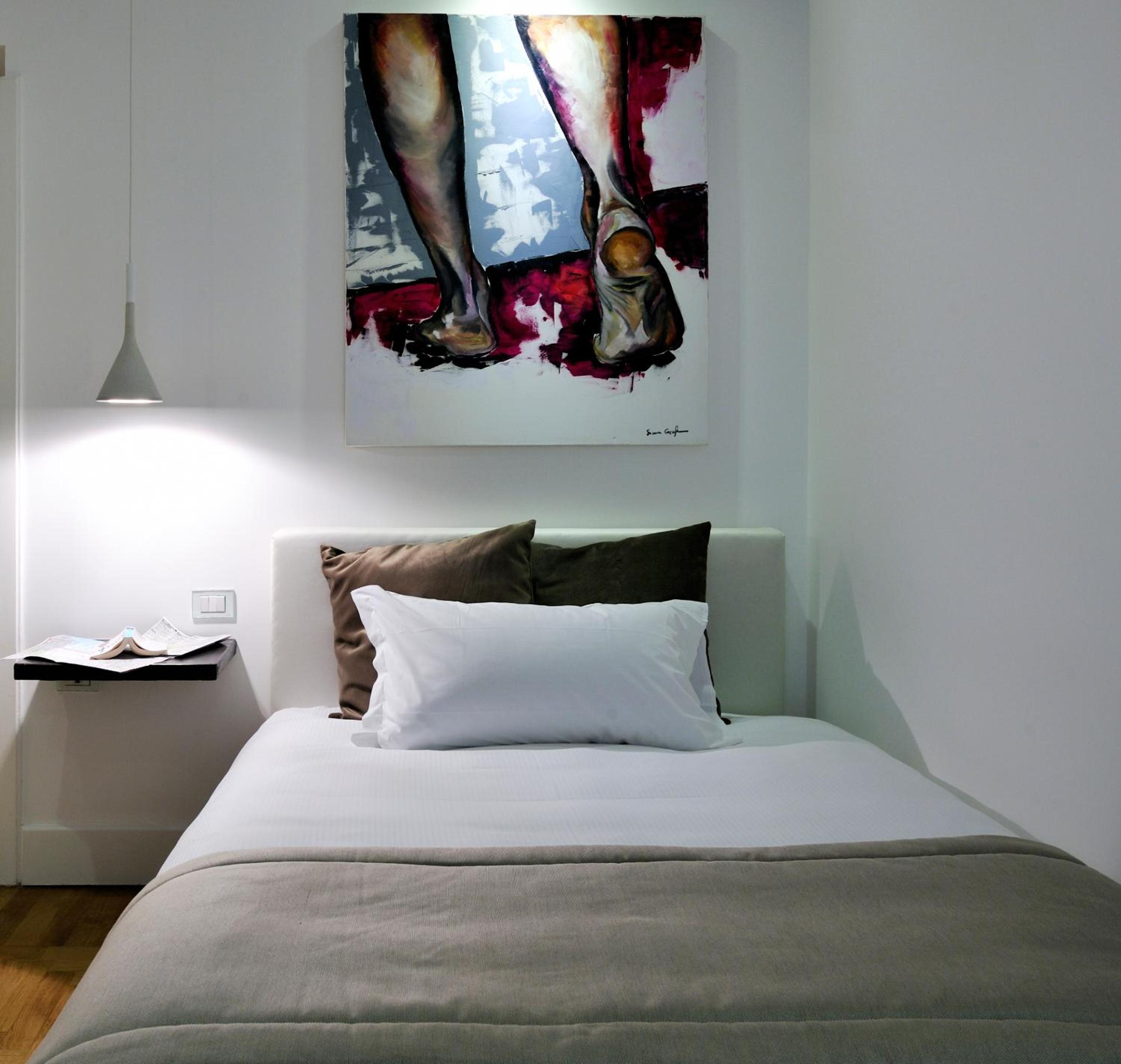 Classic Single Room with French Bed