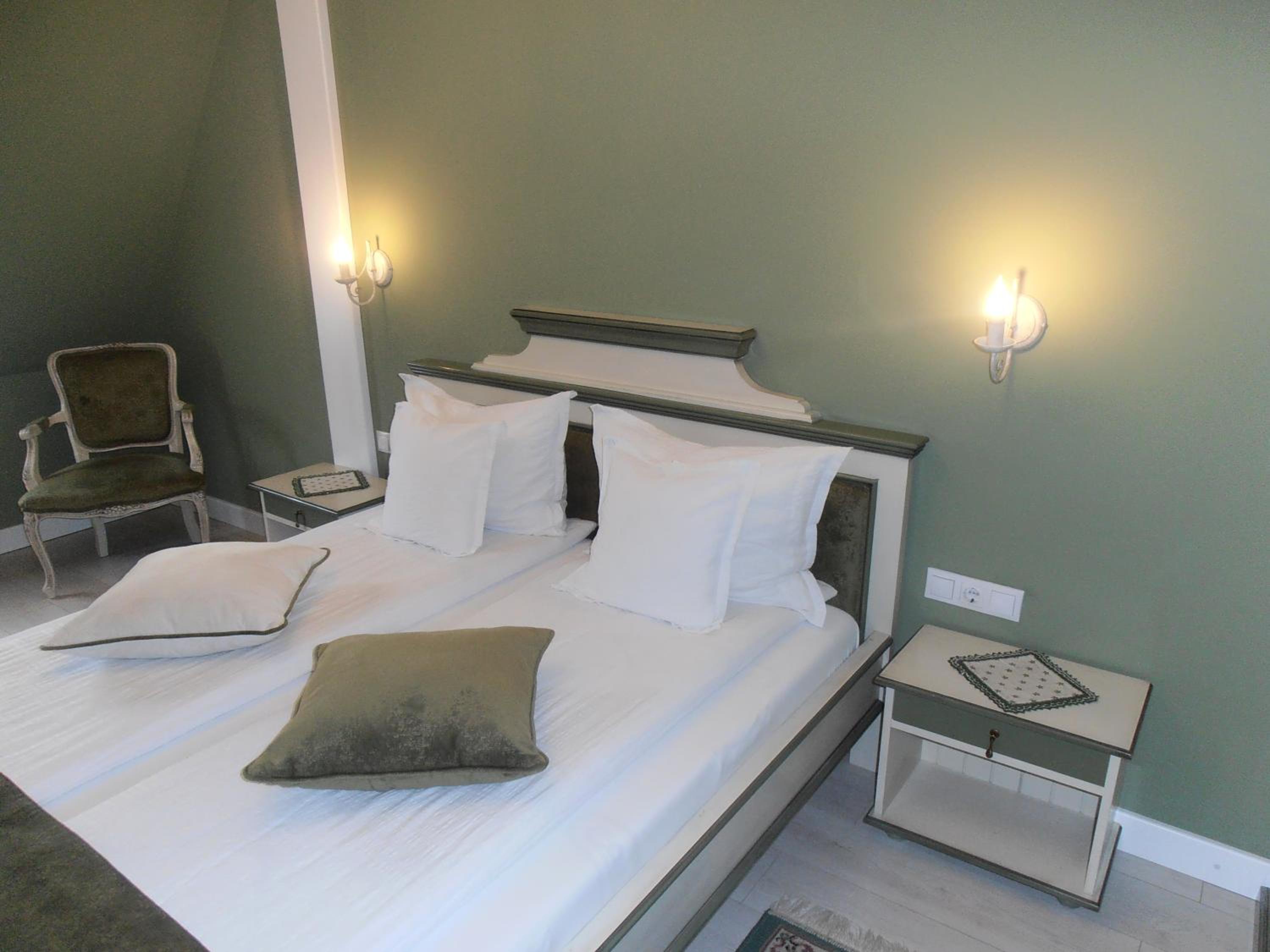 Double Room - Photo 30