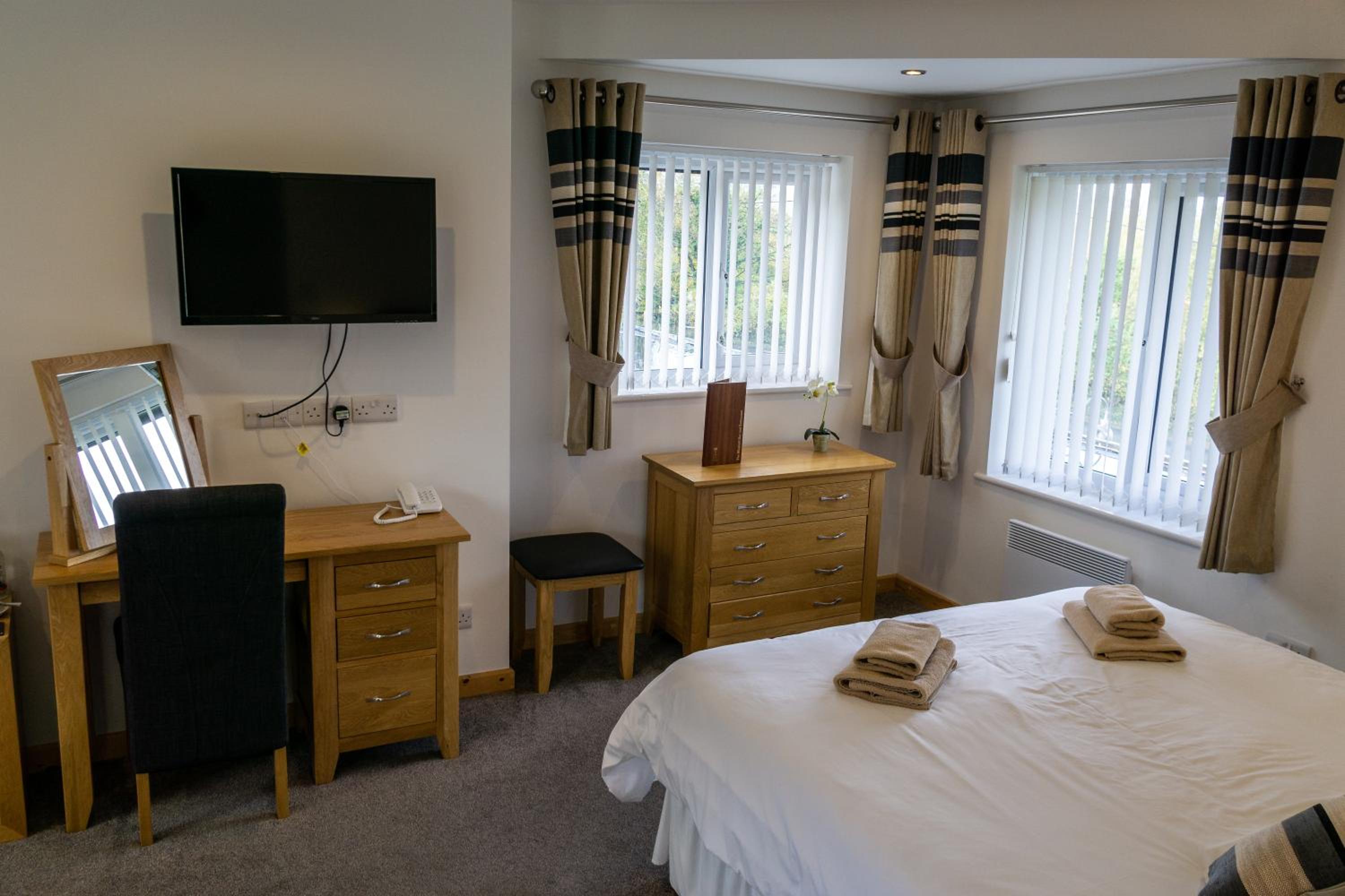 Deluxe Triple Room photo 2