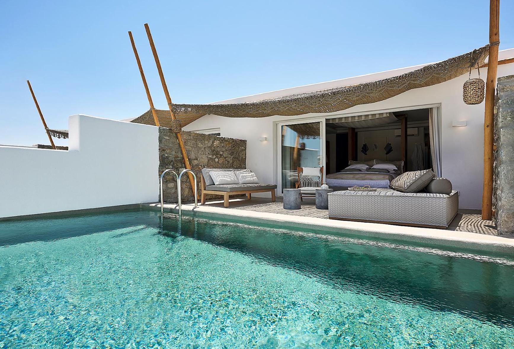 Exclusive Suite with Private Pool  - Photo 8