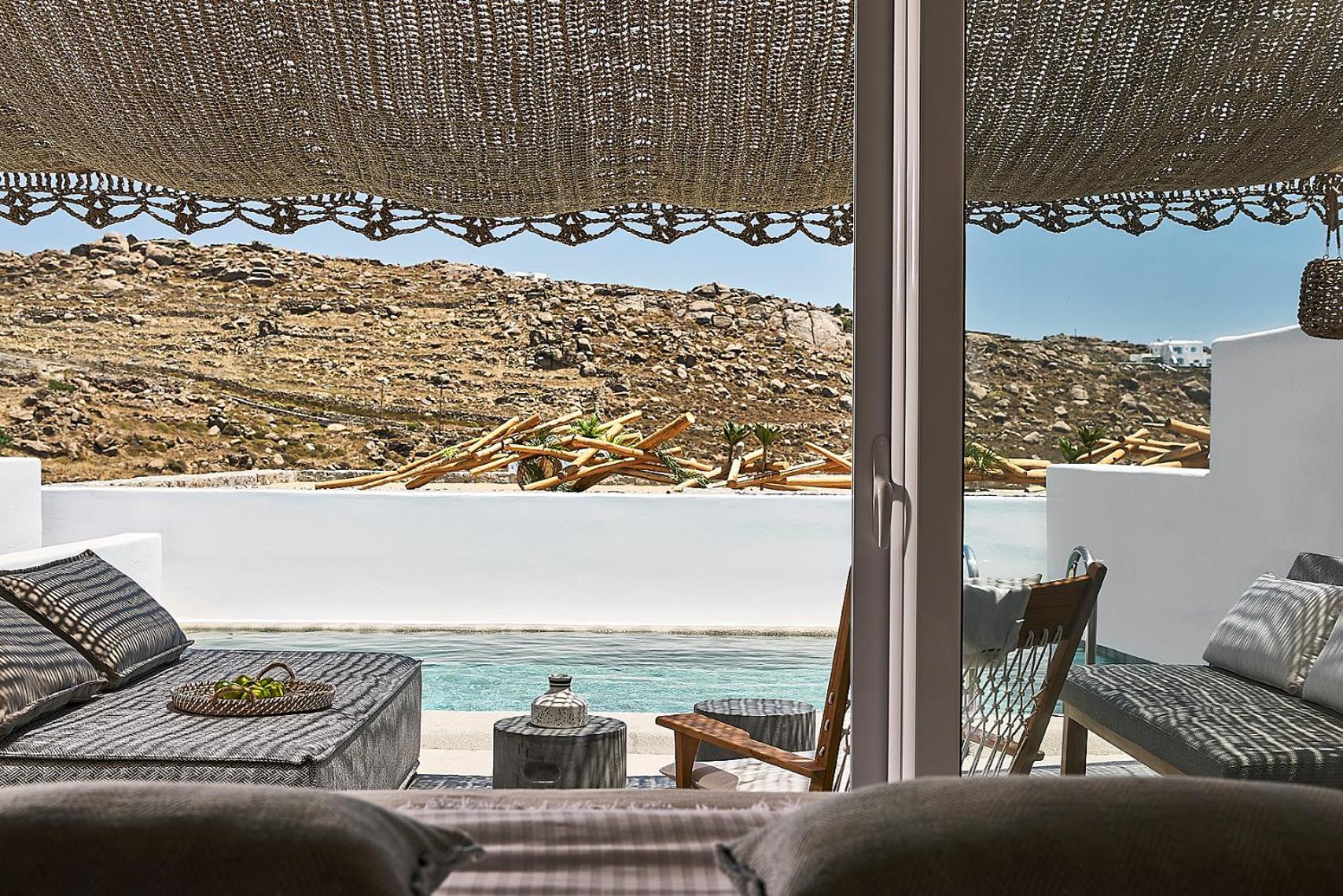 Exclusive Suite with Private Pool  - Photo 12