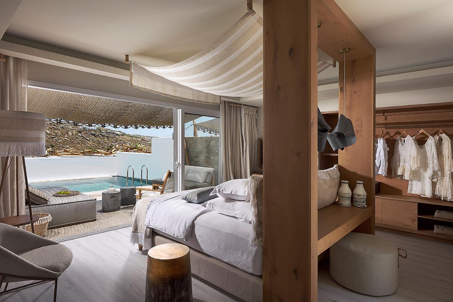 Exclusive Suite with Private Pool  - Photo 11