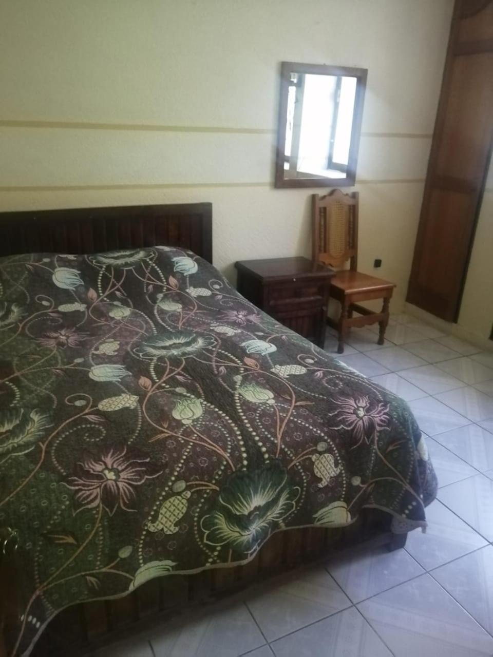 Large Single Room photo 2