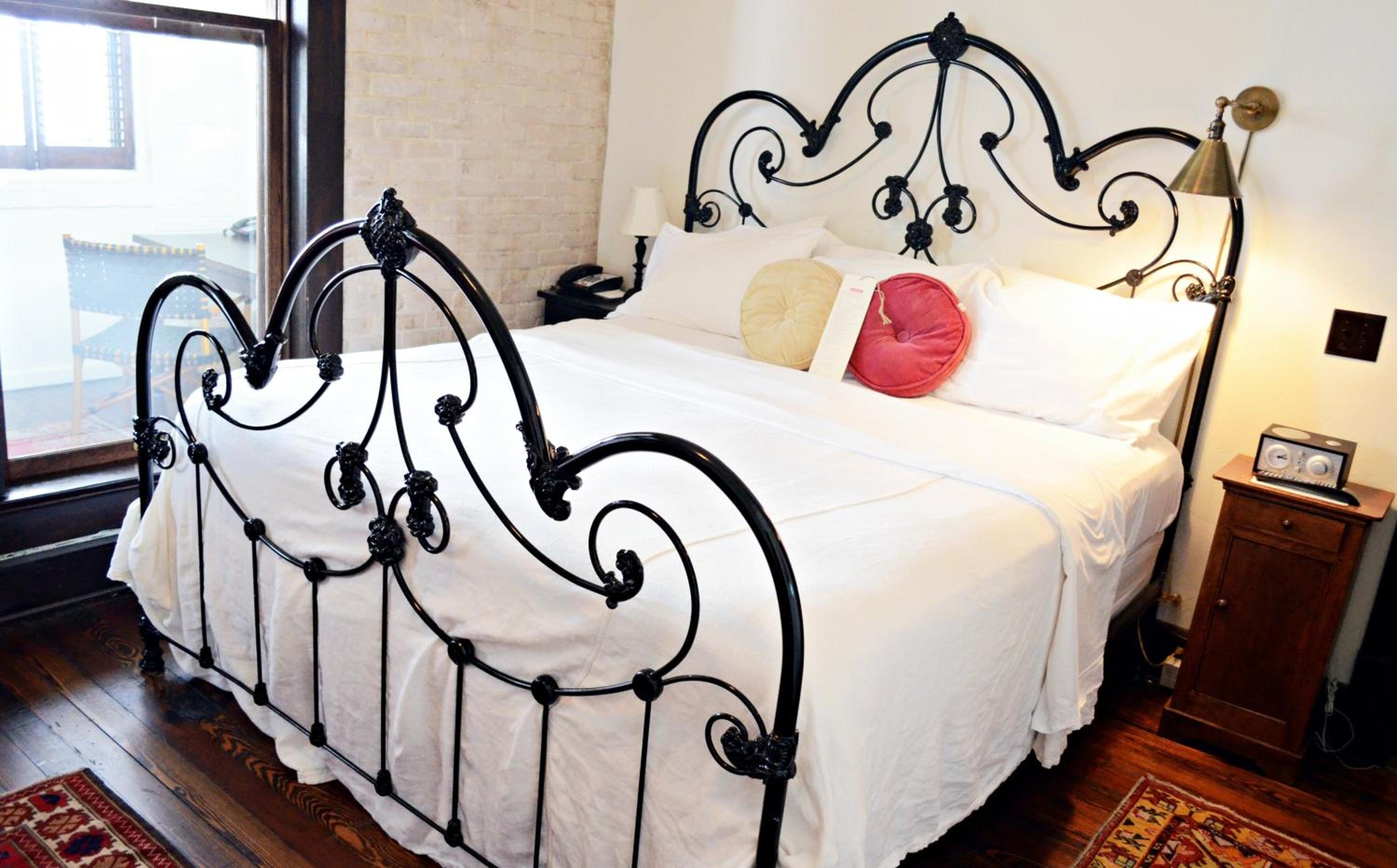 Queen Suite