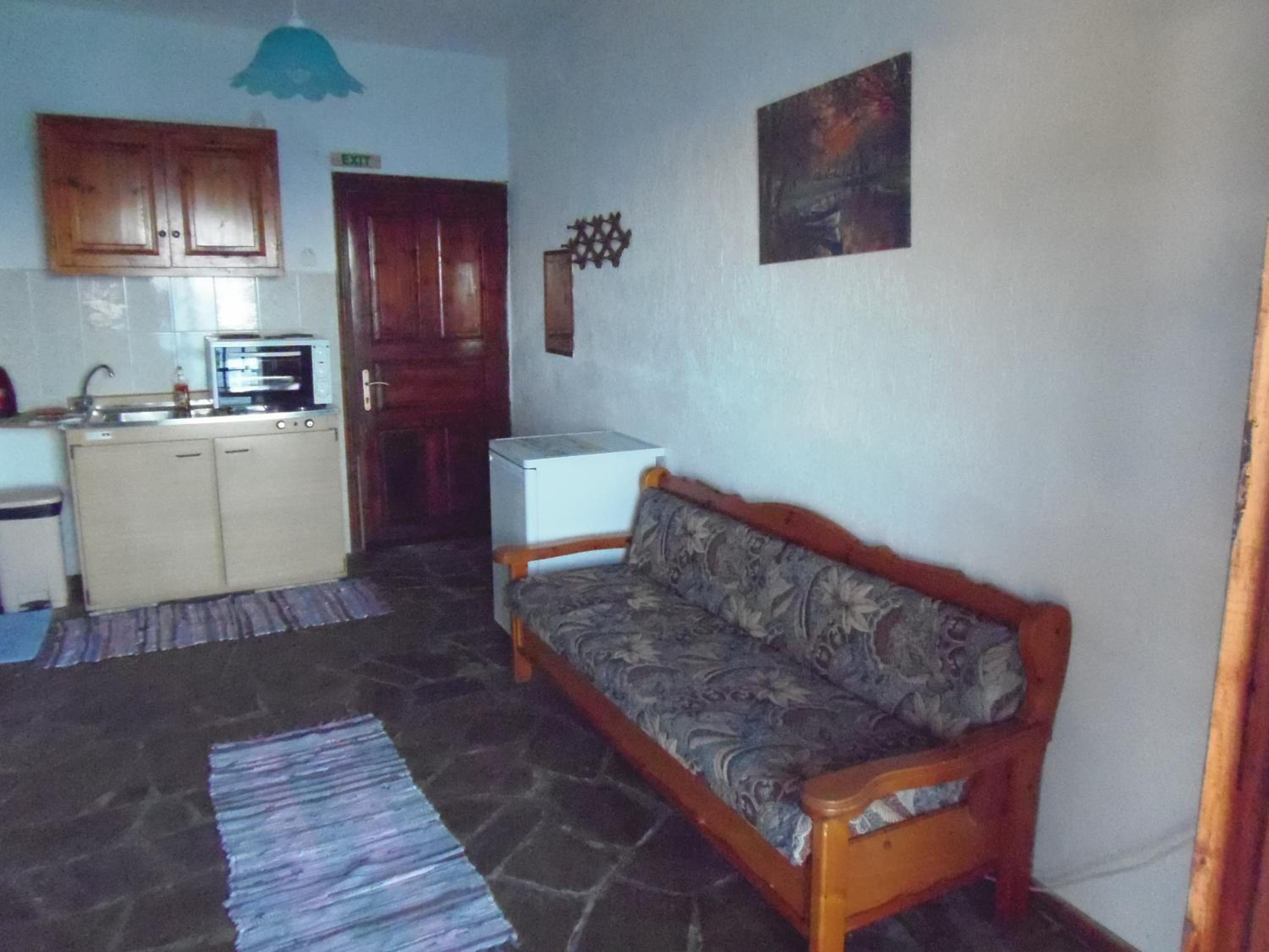 Apartment with Sea View - Photo 15