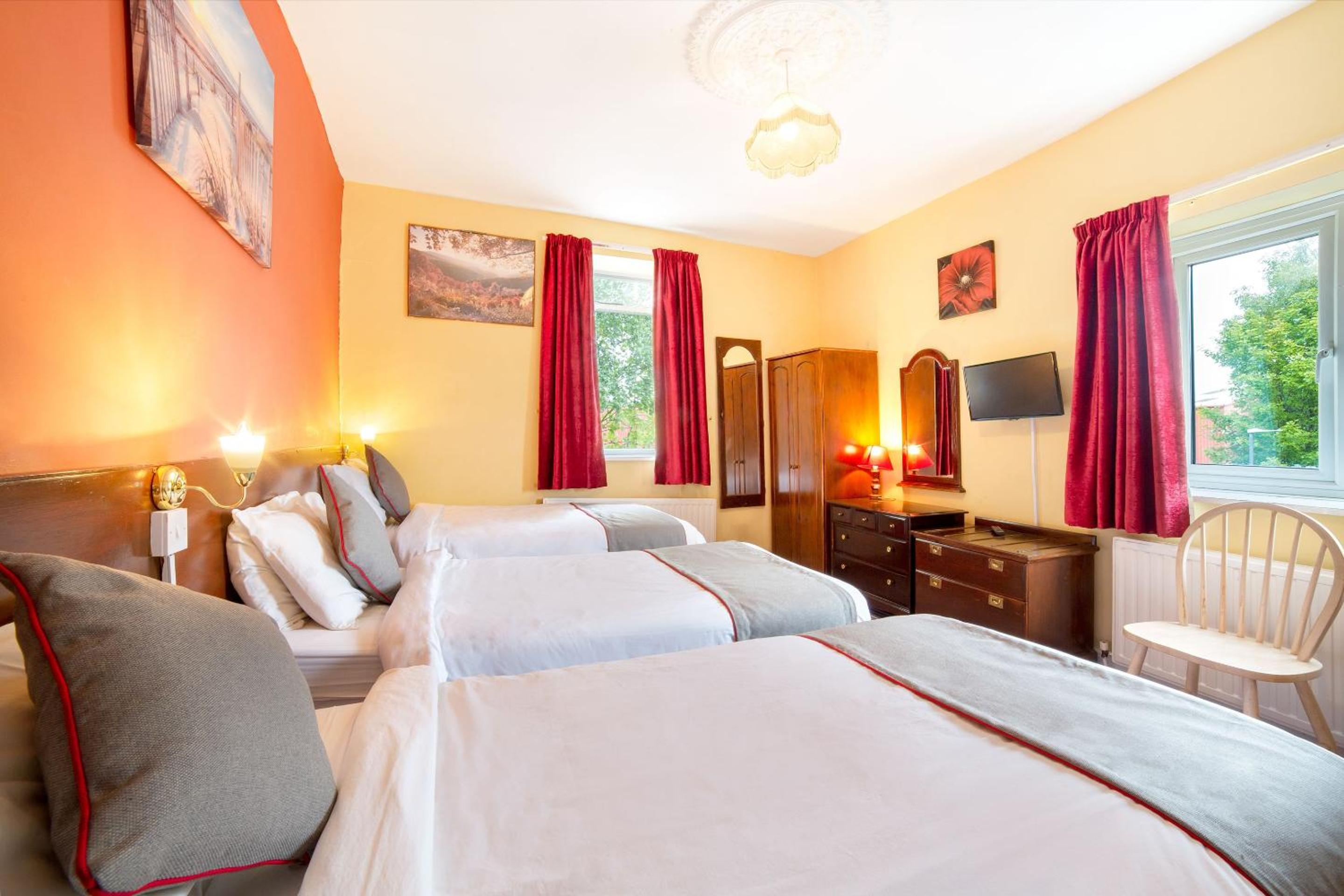 Standard Triple Room photo 1