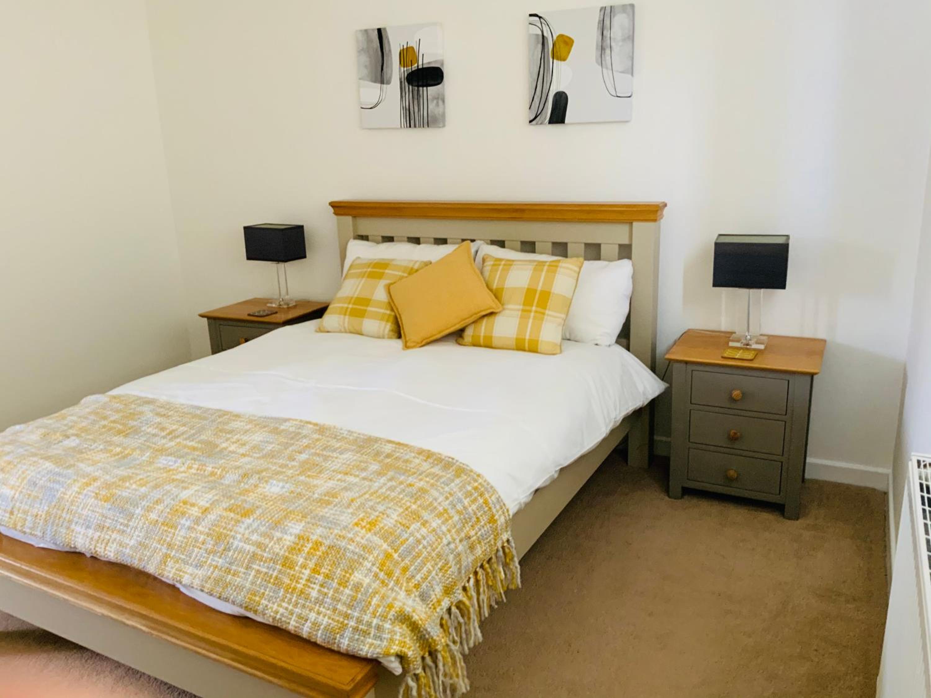 Three-Bedroom House photo 1