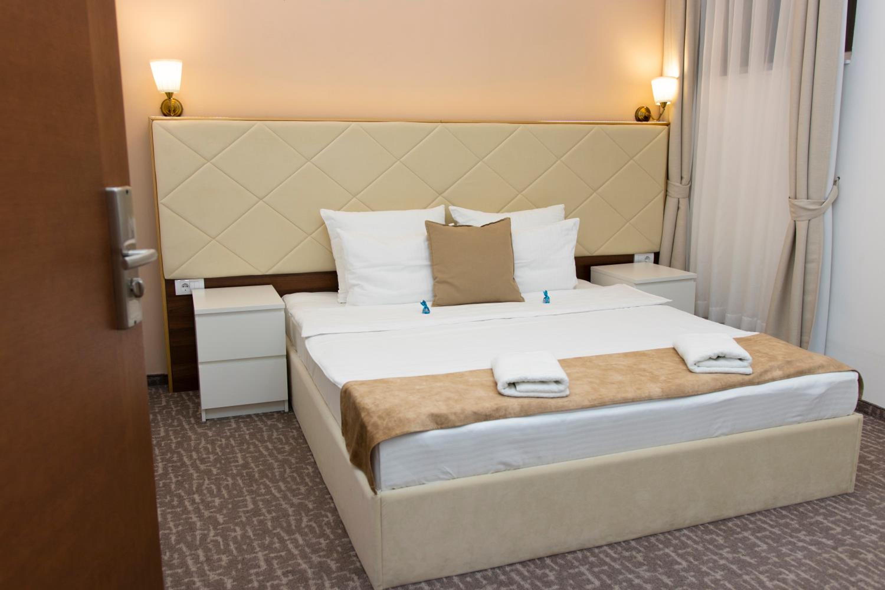 Economy Double Room - Photo 2