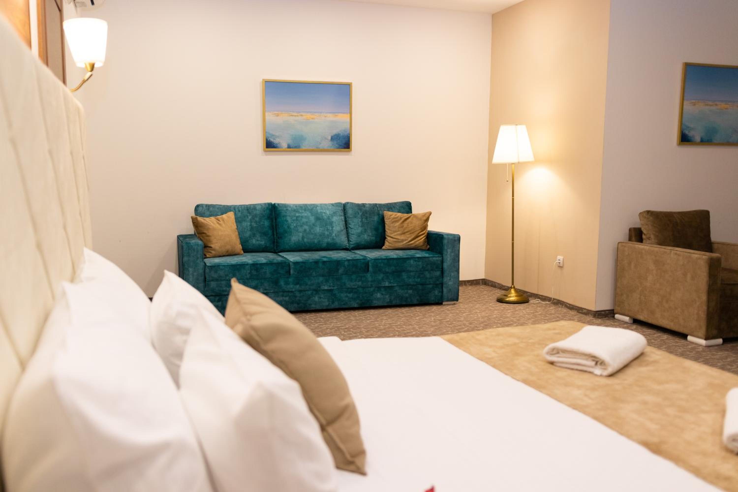 Junior Suite - Photo 1