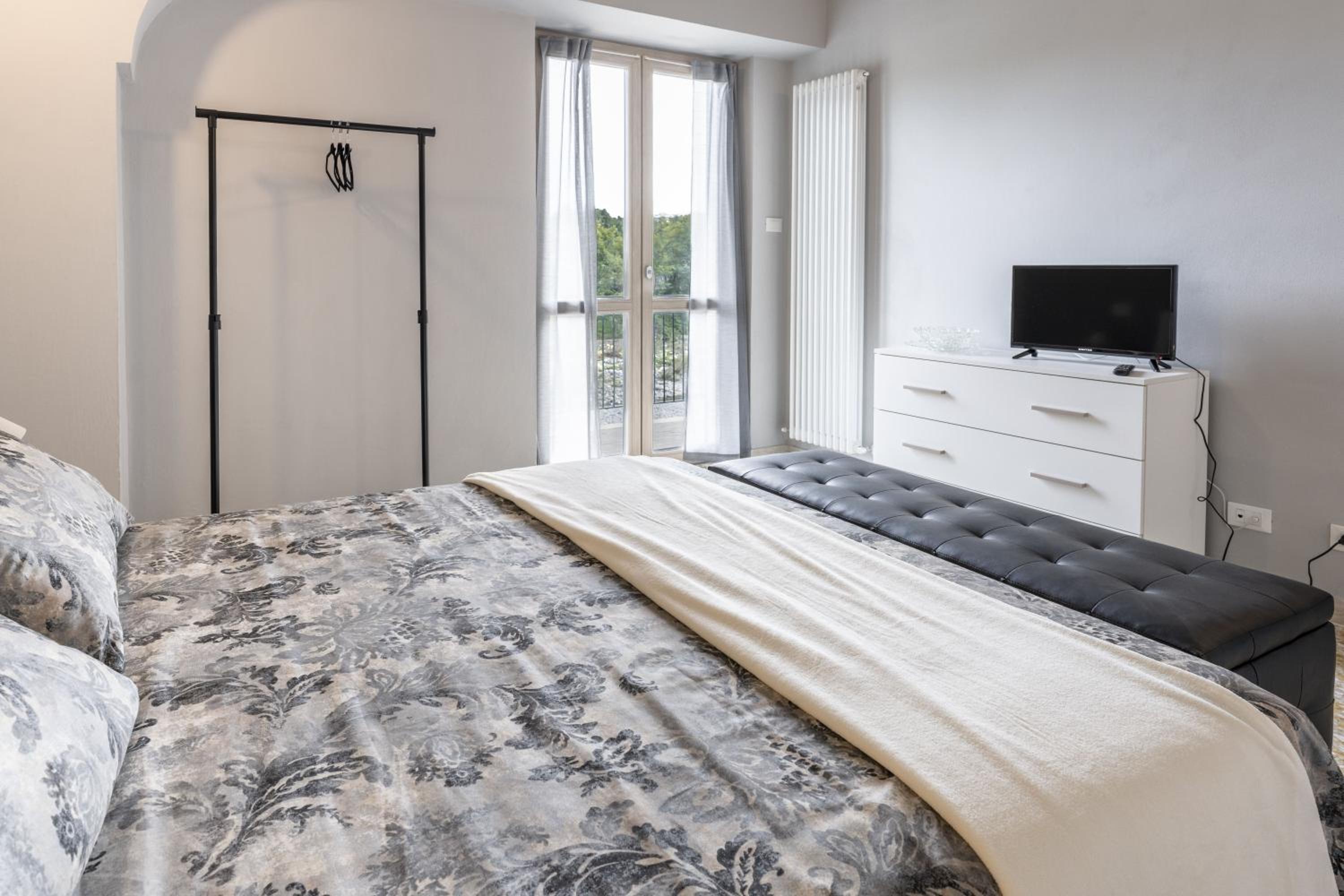 Apartment With Terrace photo 1
