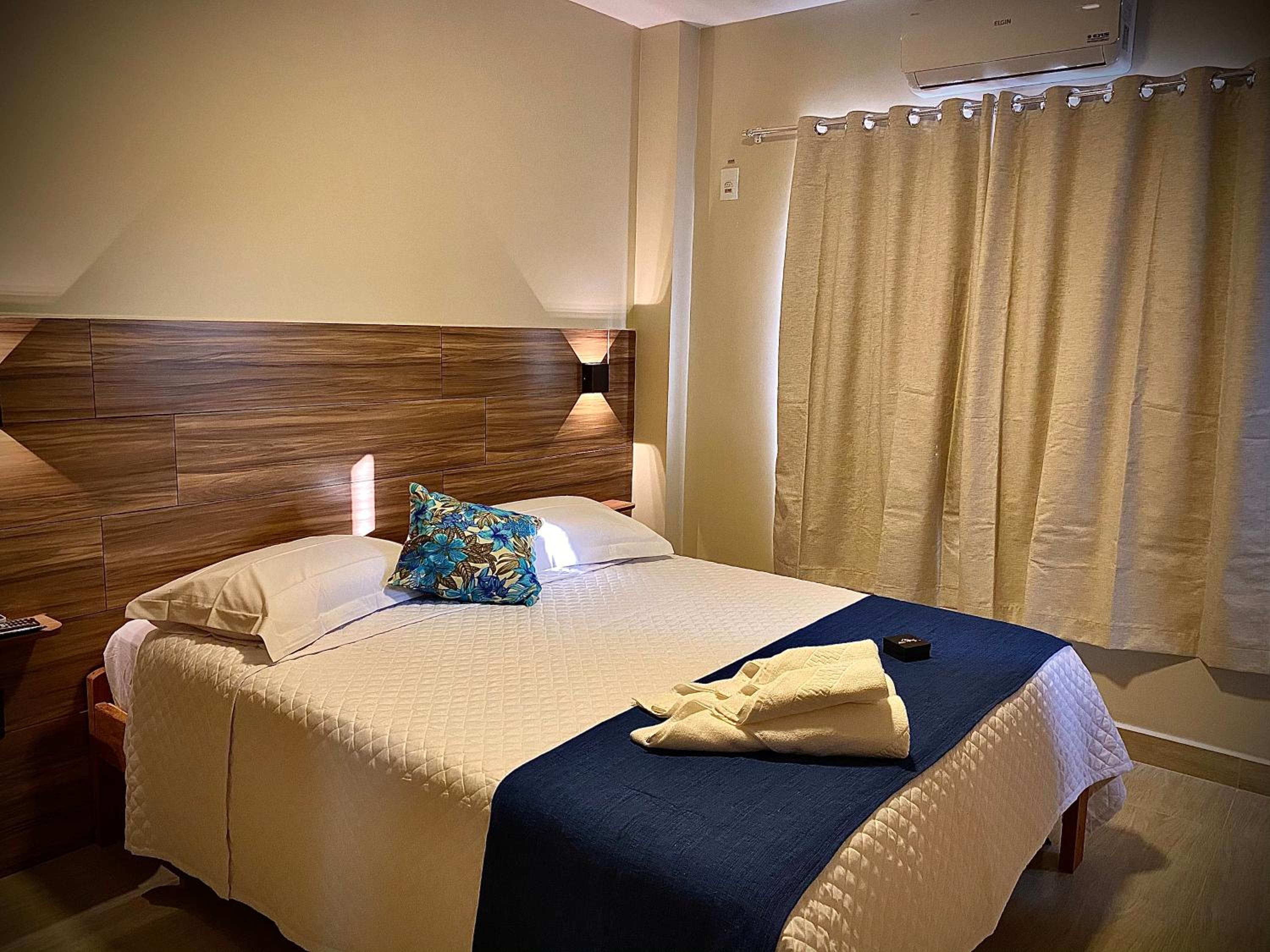 Standard Double Room - Photo 10