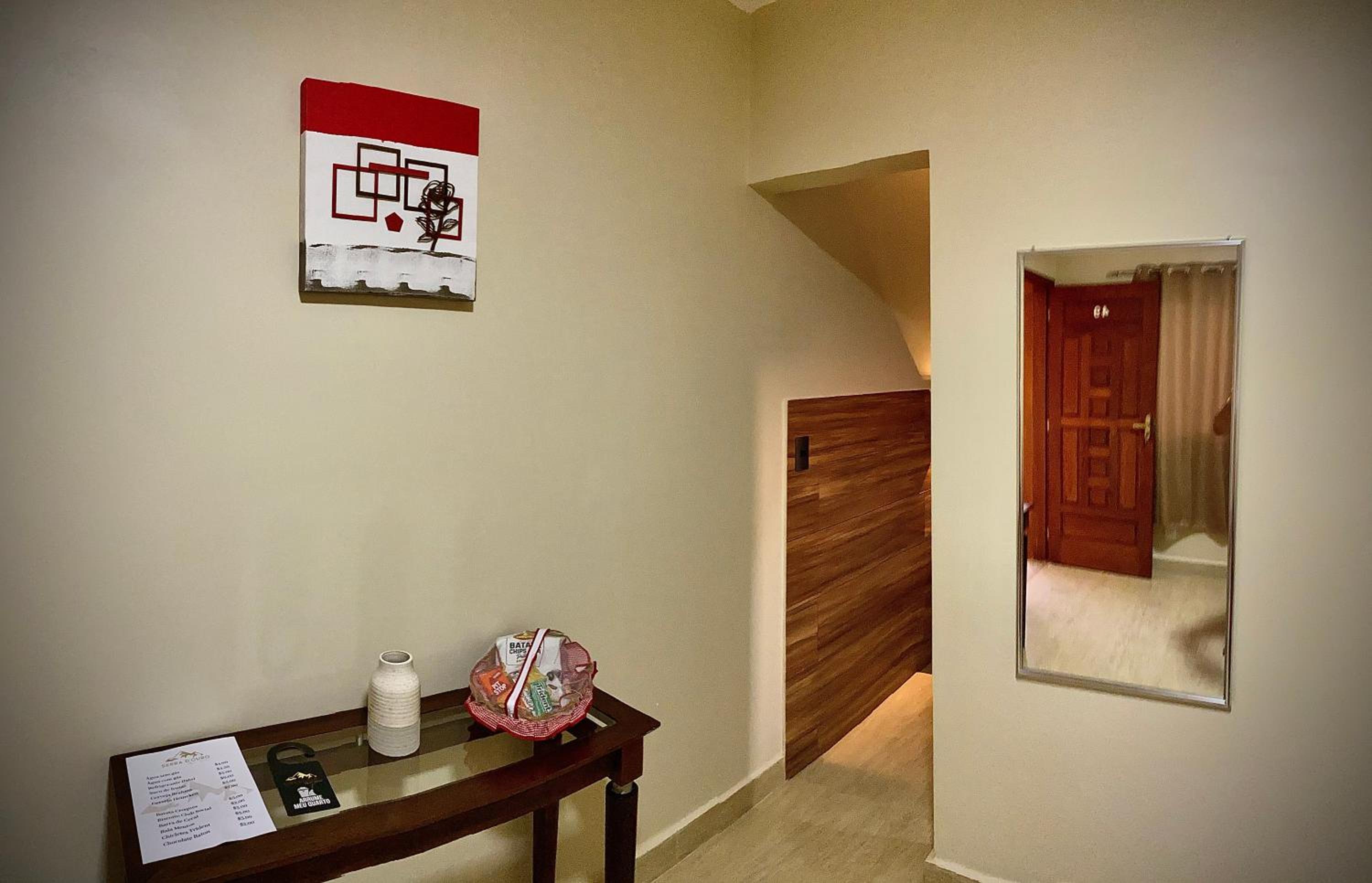 Double Room with Spa Bath - Photo 10