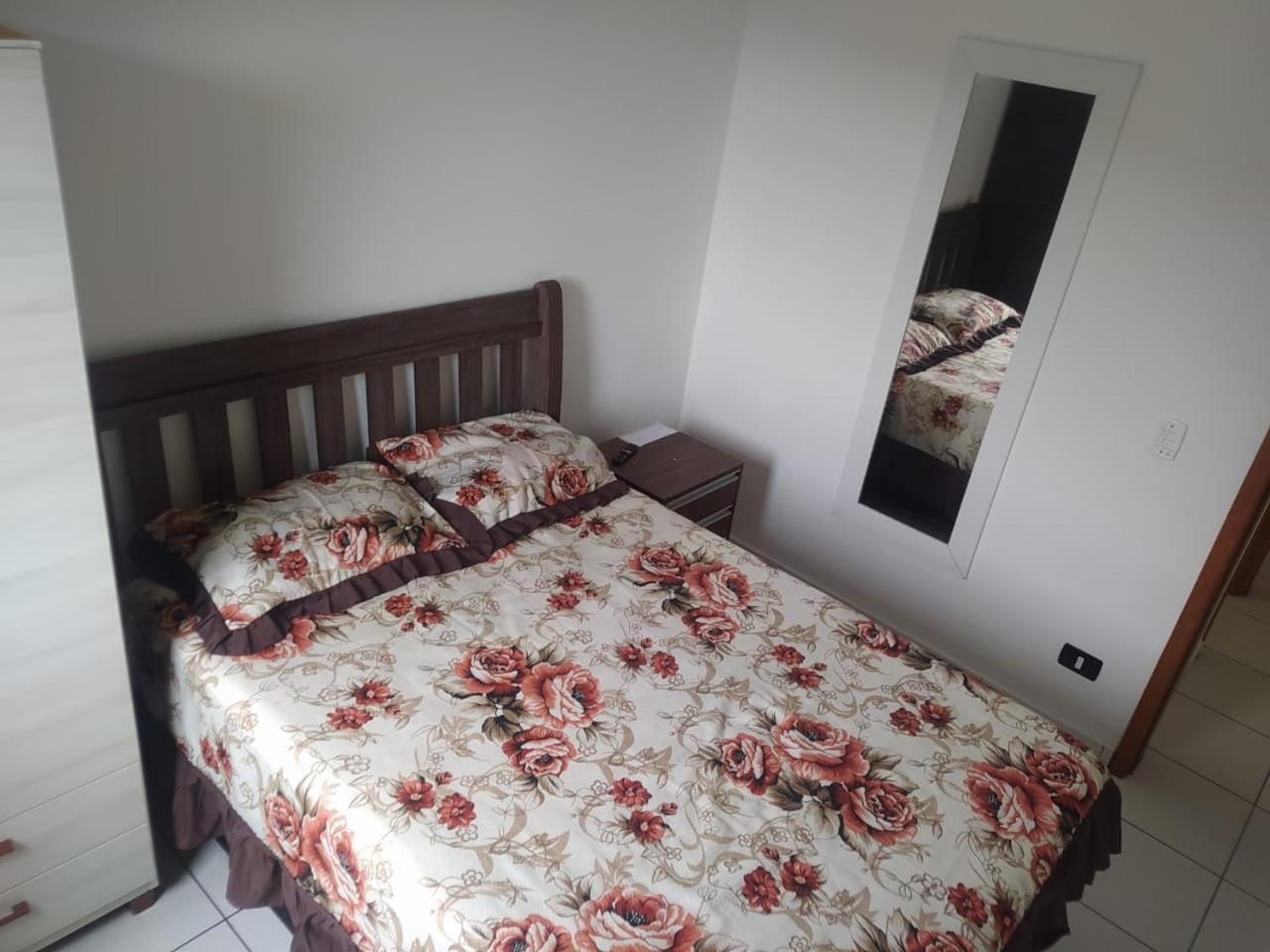 Two-Bedroom Apartment - Photo 5
