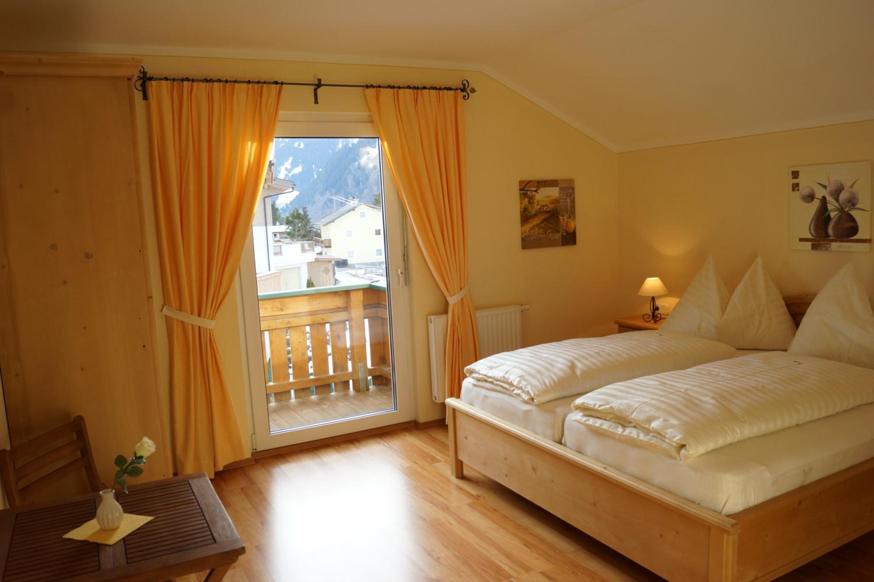 Chalet photo 1