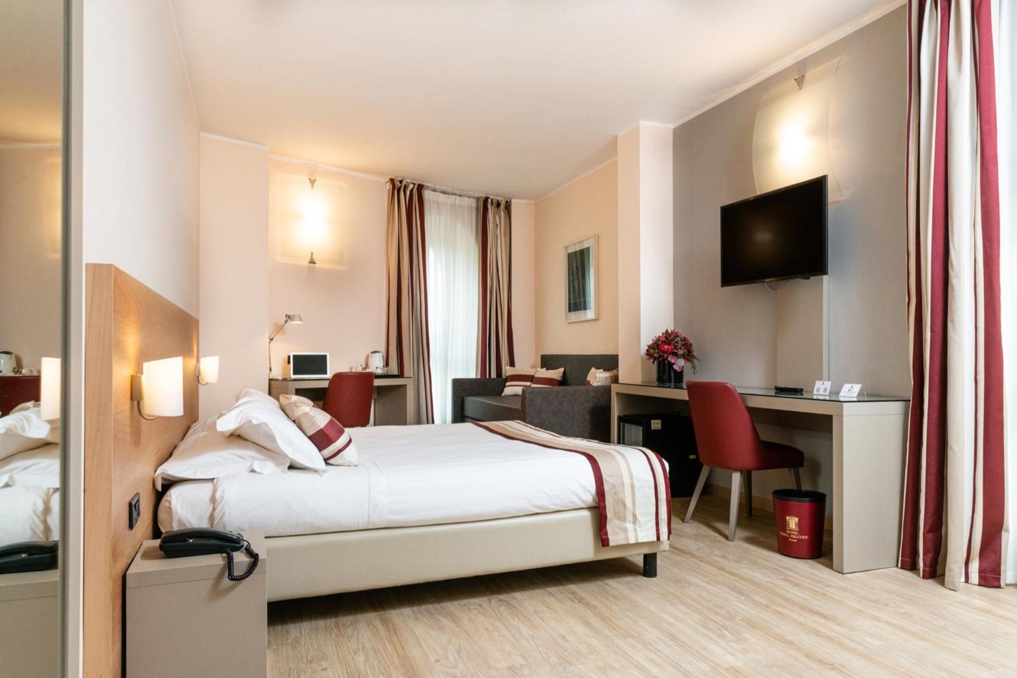 Superior Double or Twin Room - Photo 1