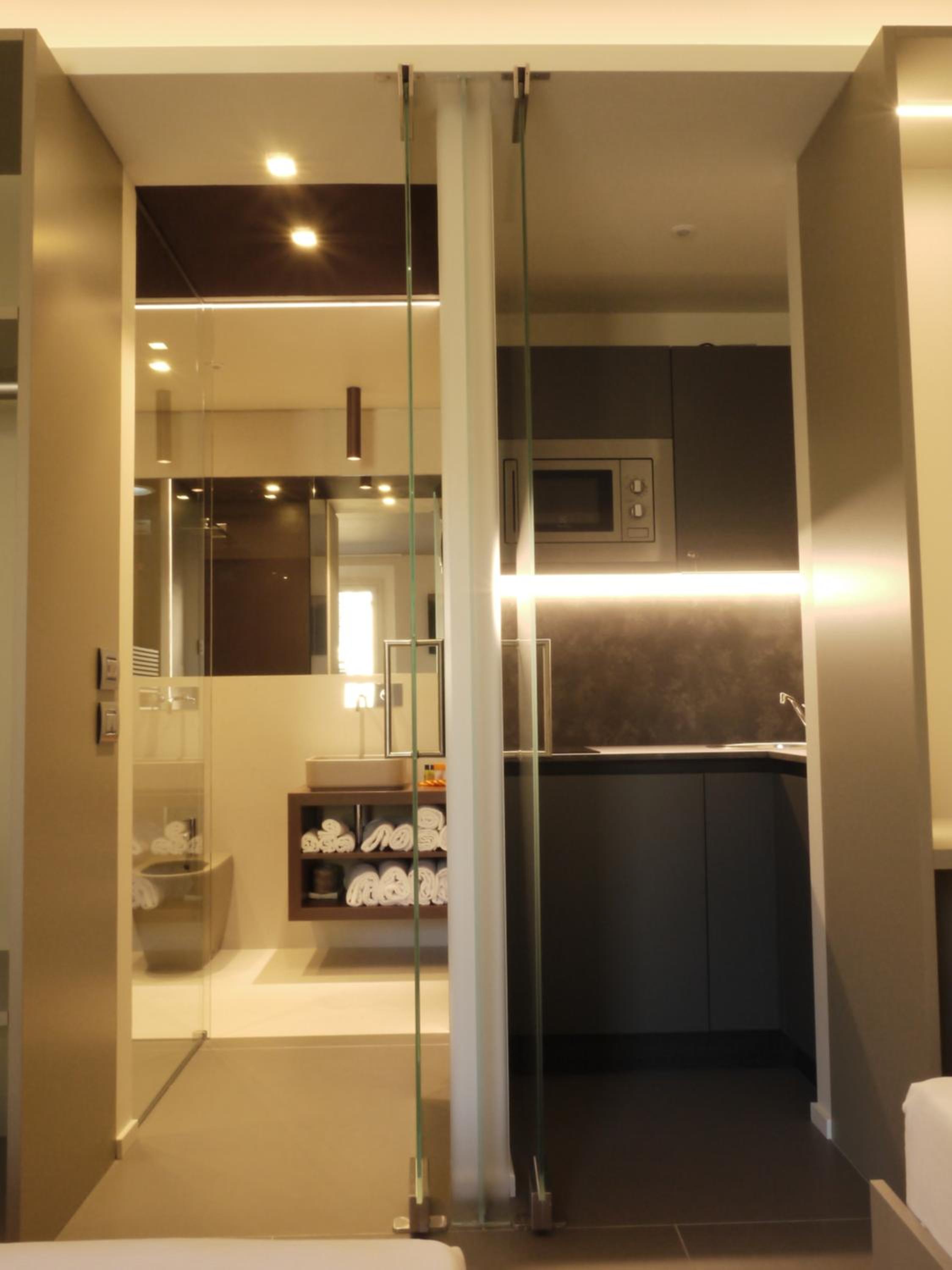 Quadruple Room - Photo 28