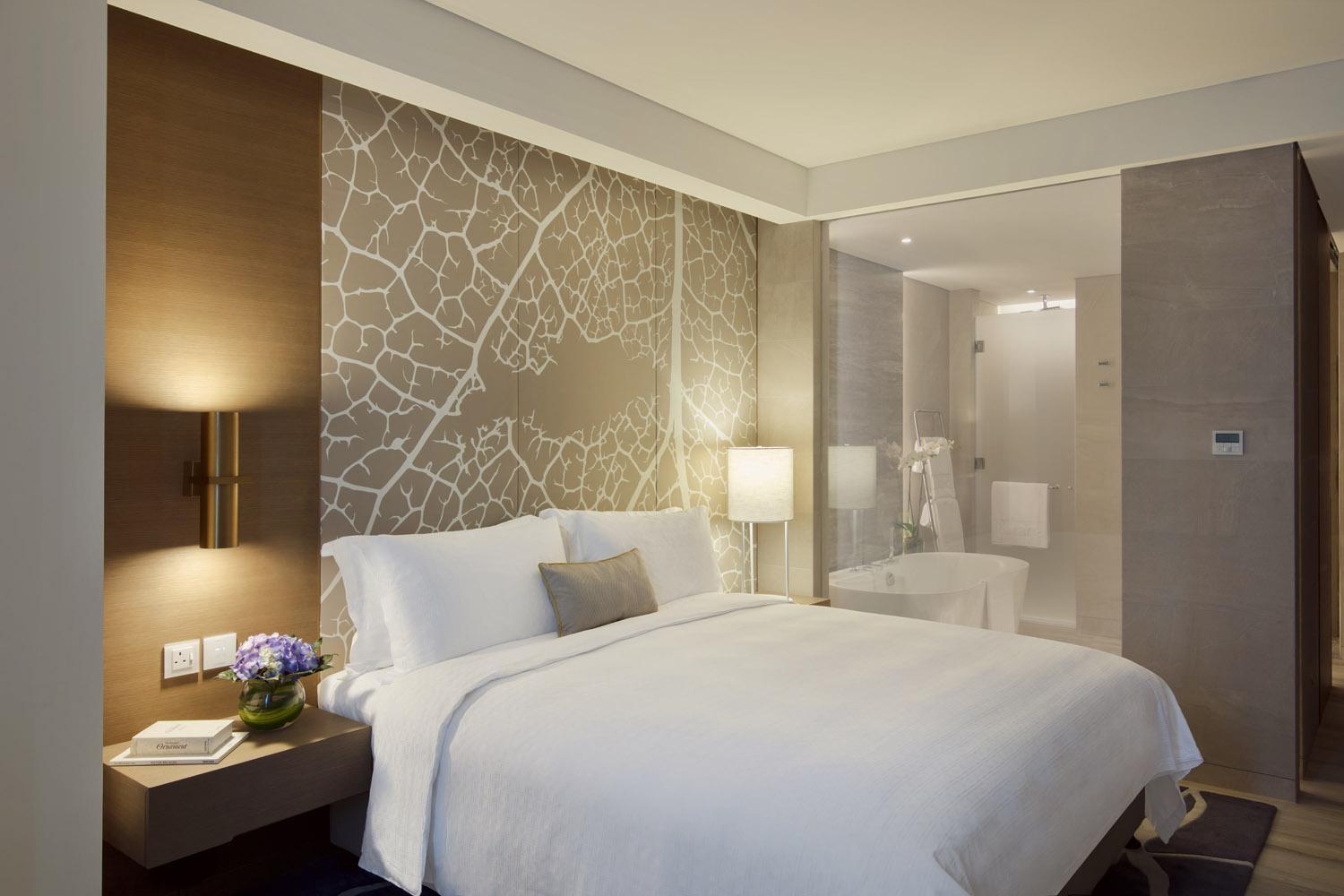 Suite W/Private Pool