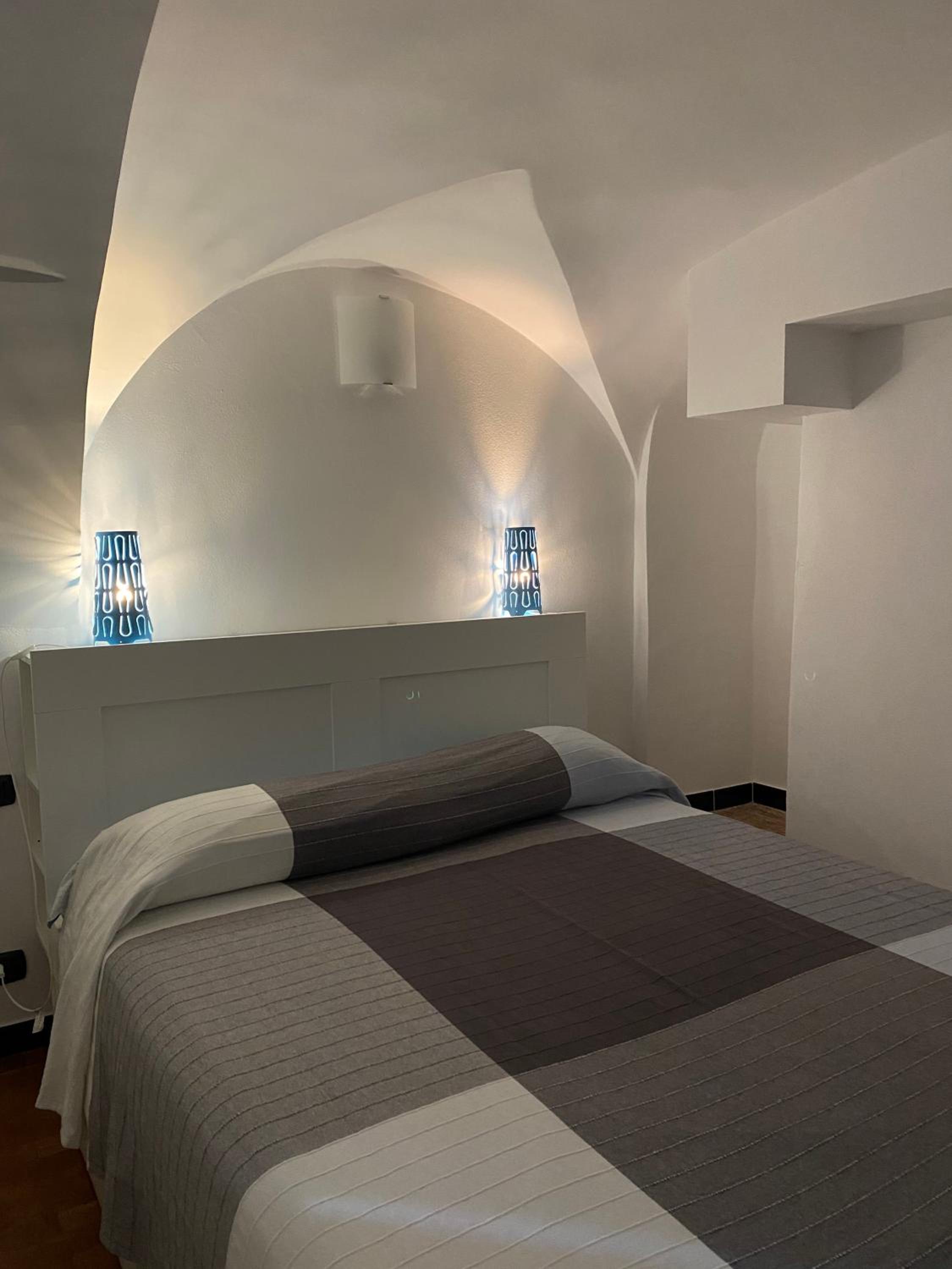 Apartment - Split Level