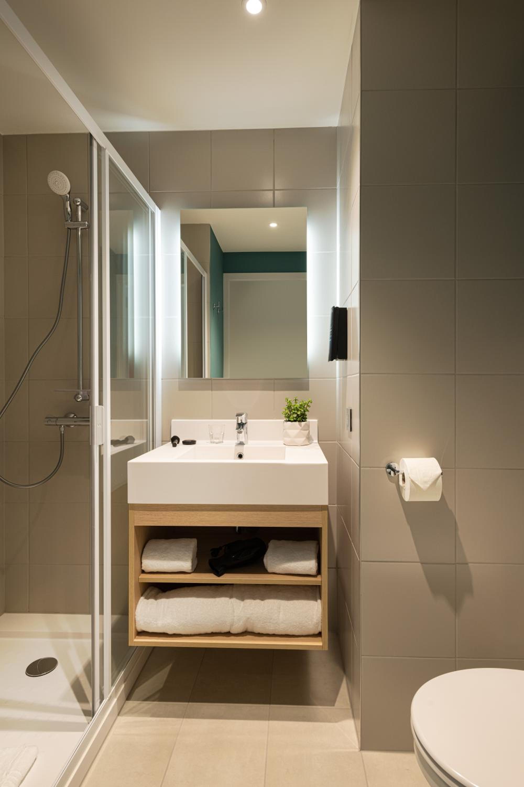 Elegant Double Studio - Photo 11
