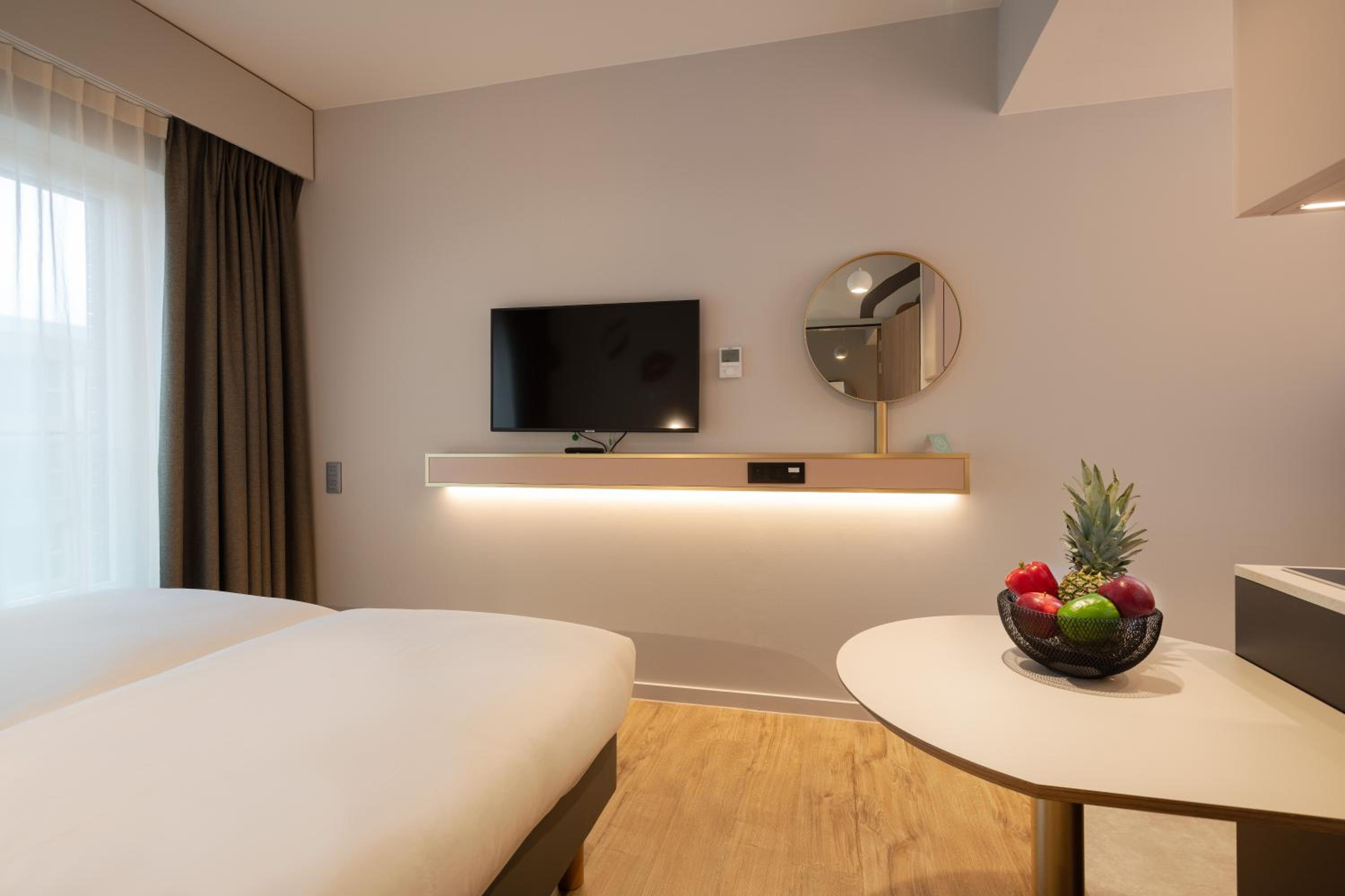 Elegant Double Studio - Photo 9