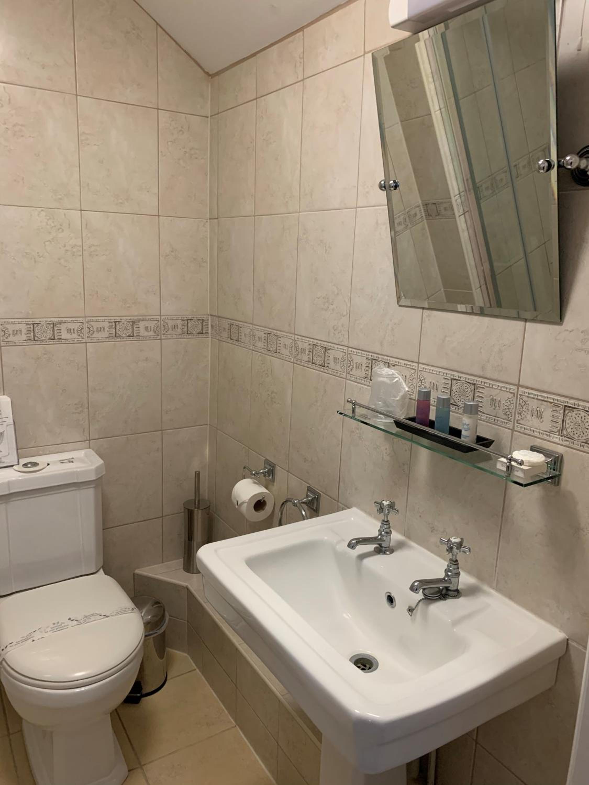 Single Room photo 2