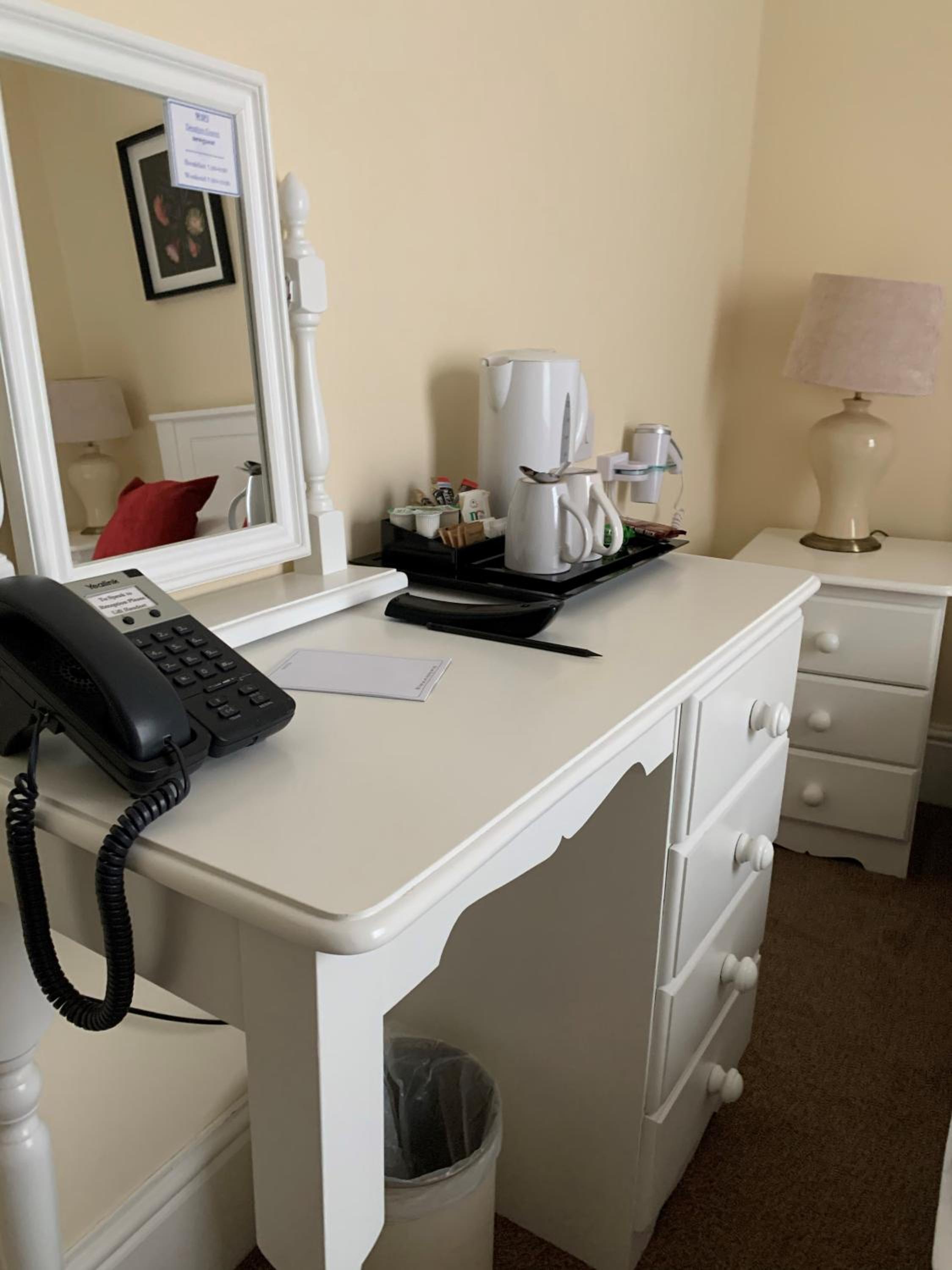Small Double Room - Photo 8