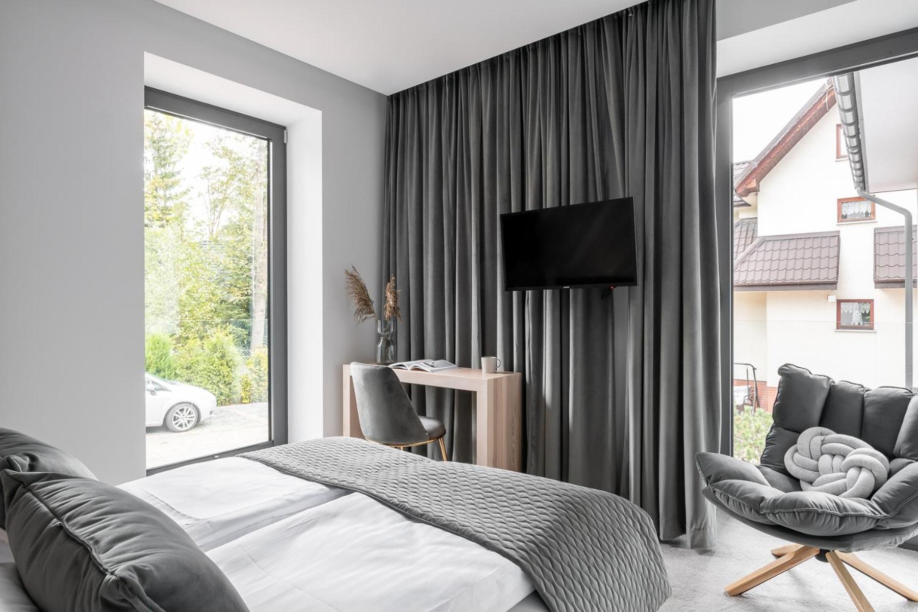 Double Room - Photo 2