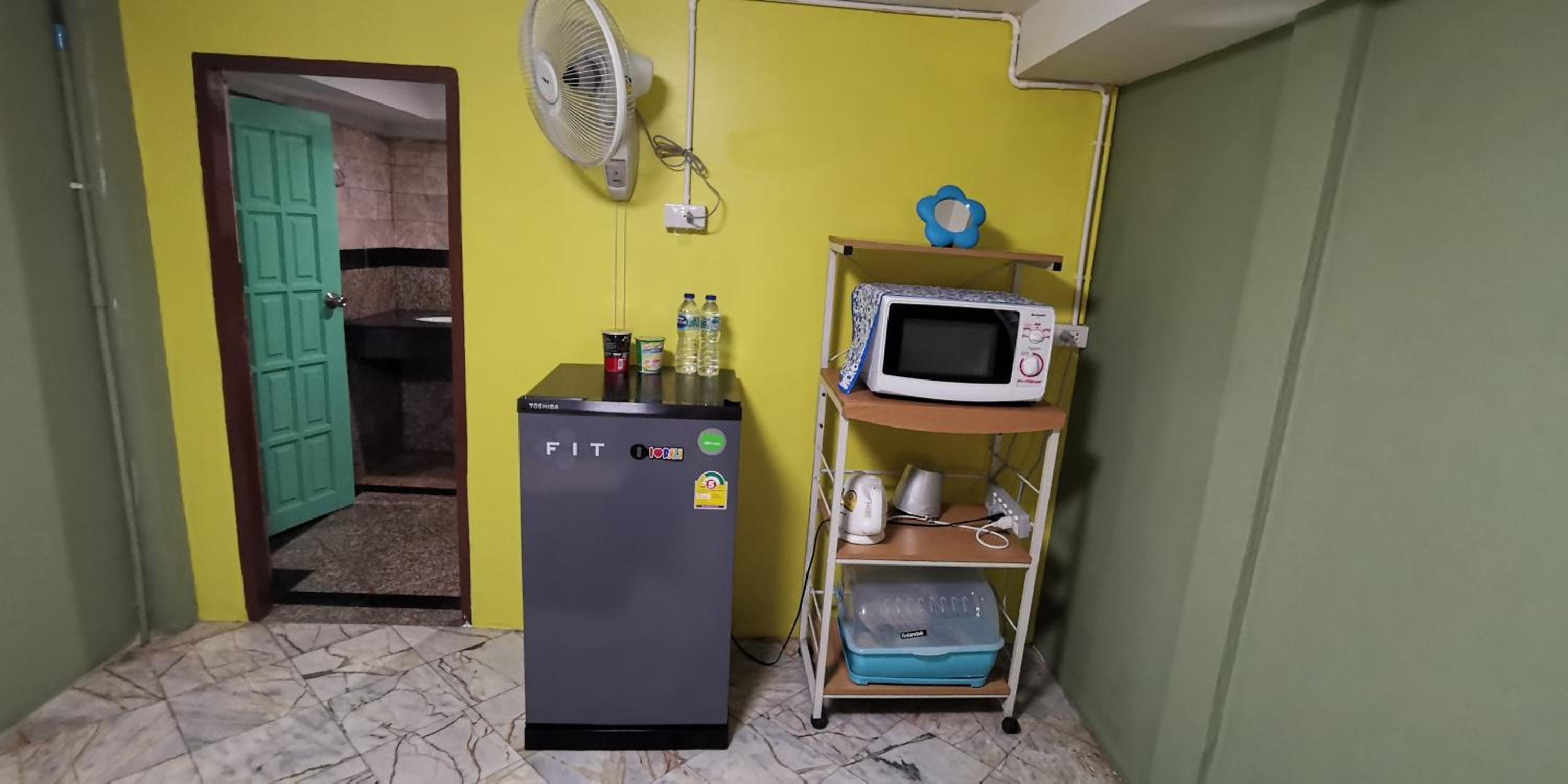 Apartment - Photo 2