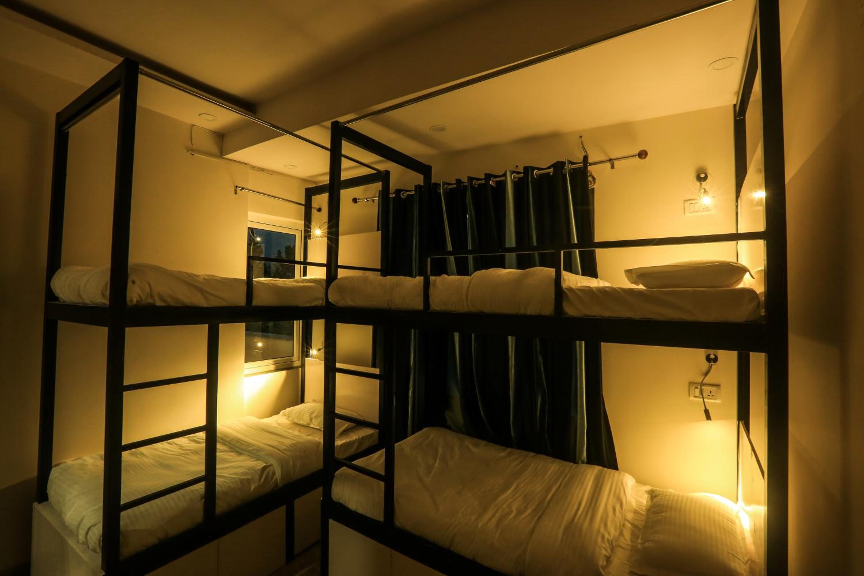 Bed in 4-Bed Mixed Dormitory Room photo 1