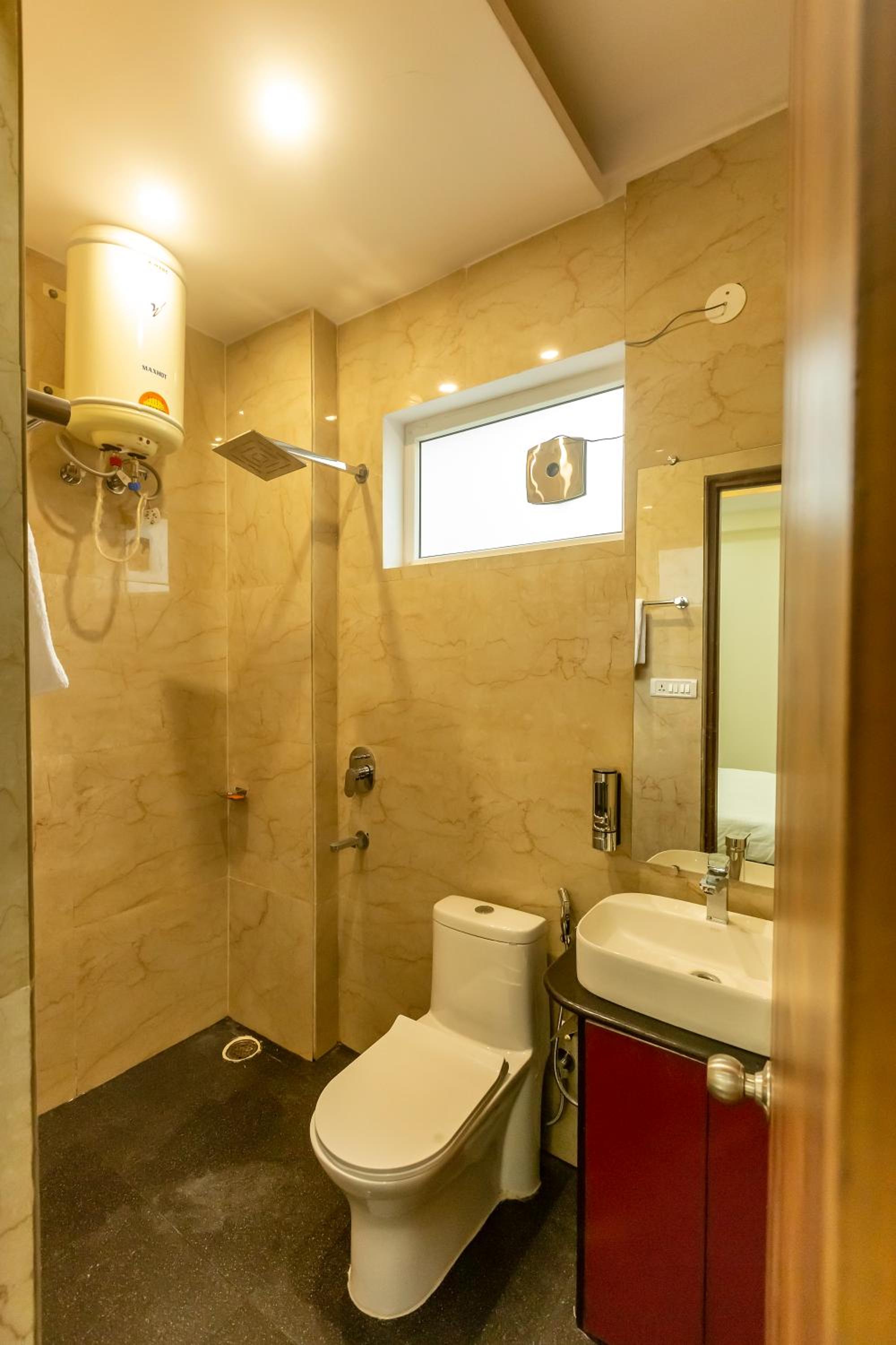 Deluxe Double Room - Photo 4