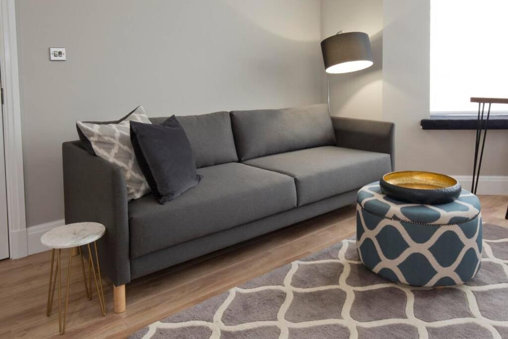 One-Bedroom Apartment - Photo 5