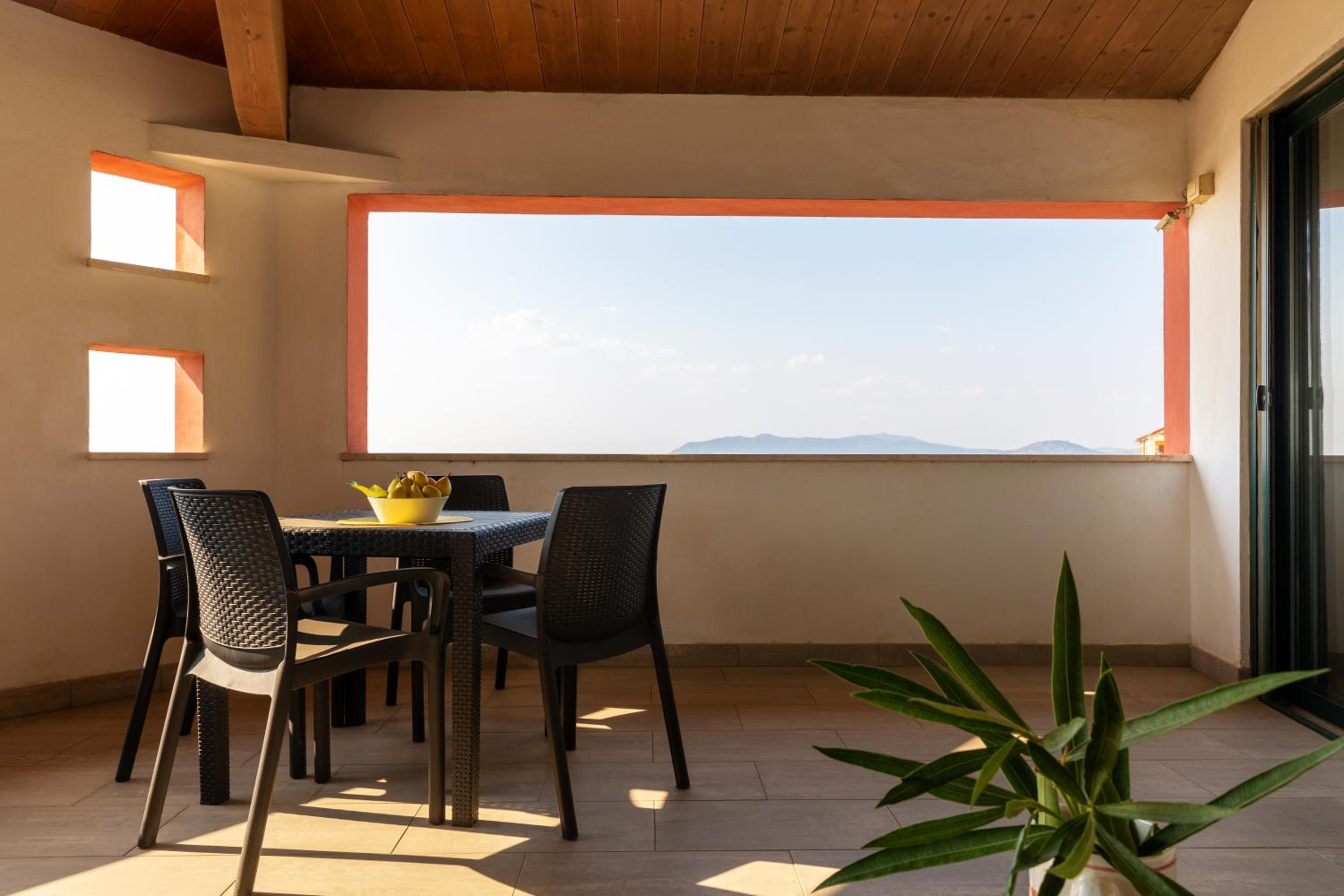 One-Bedroom Apartment - Photo 13