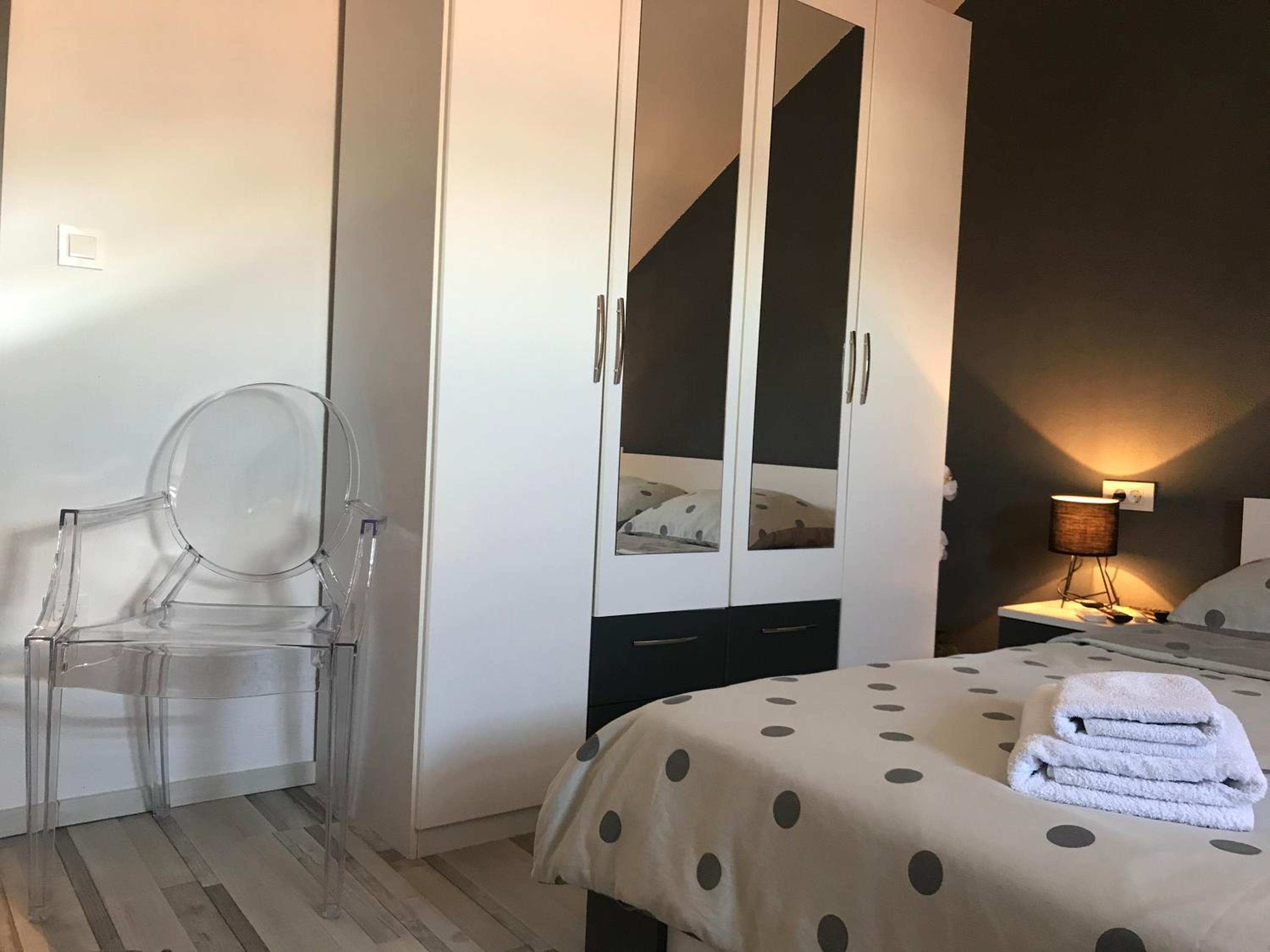 Apartment - Photo 24