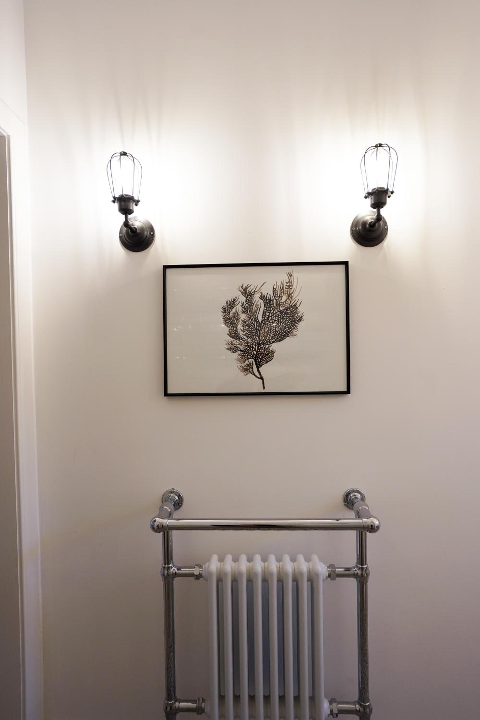 Two-Bedroom Apartment - Photo 3