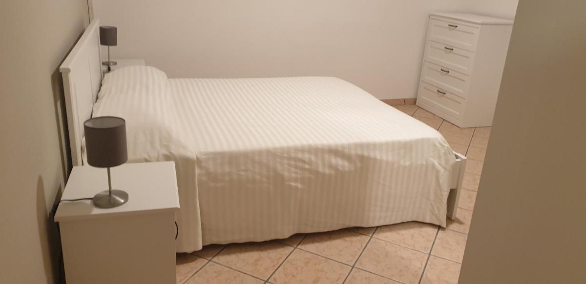 Double Room with Private External Bathroom