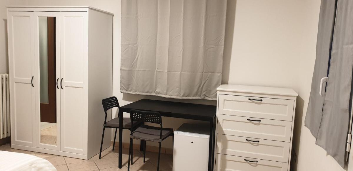 Twin Room with Private Bathroom