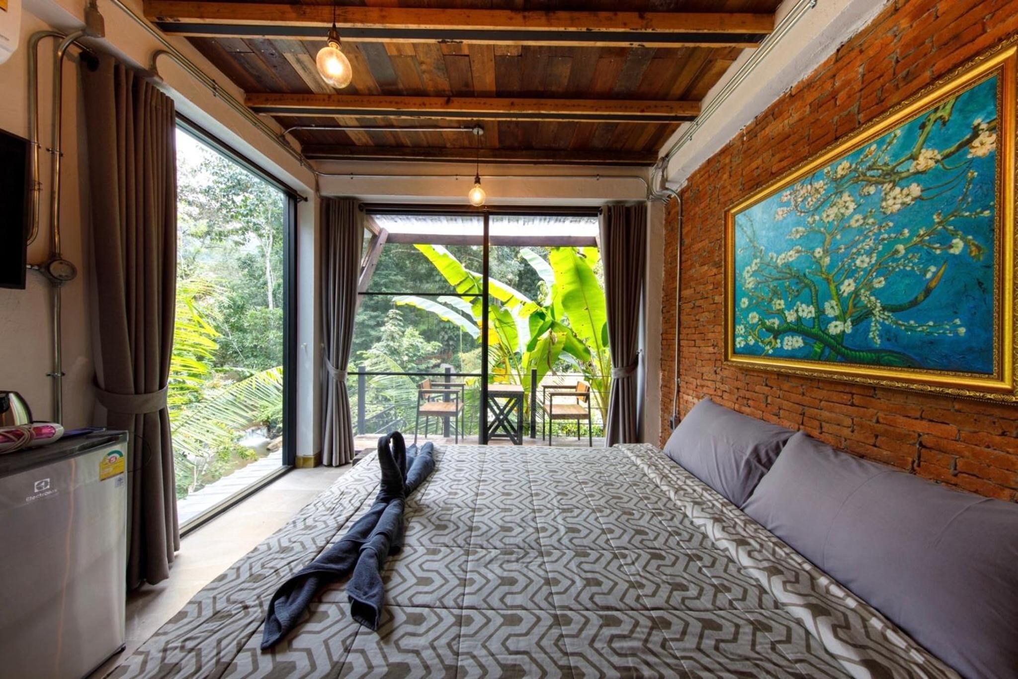 Standard Double Room - Photo 10