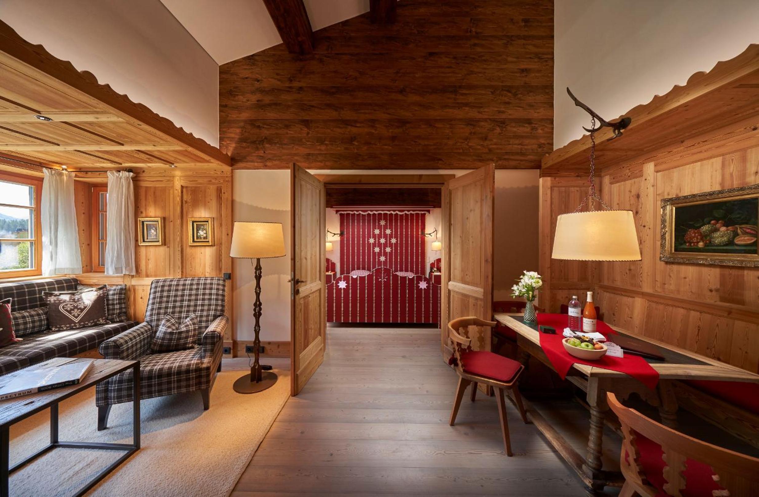 Prince Suite
