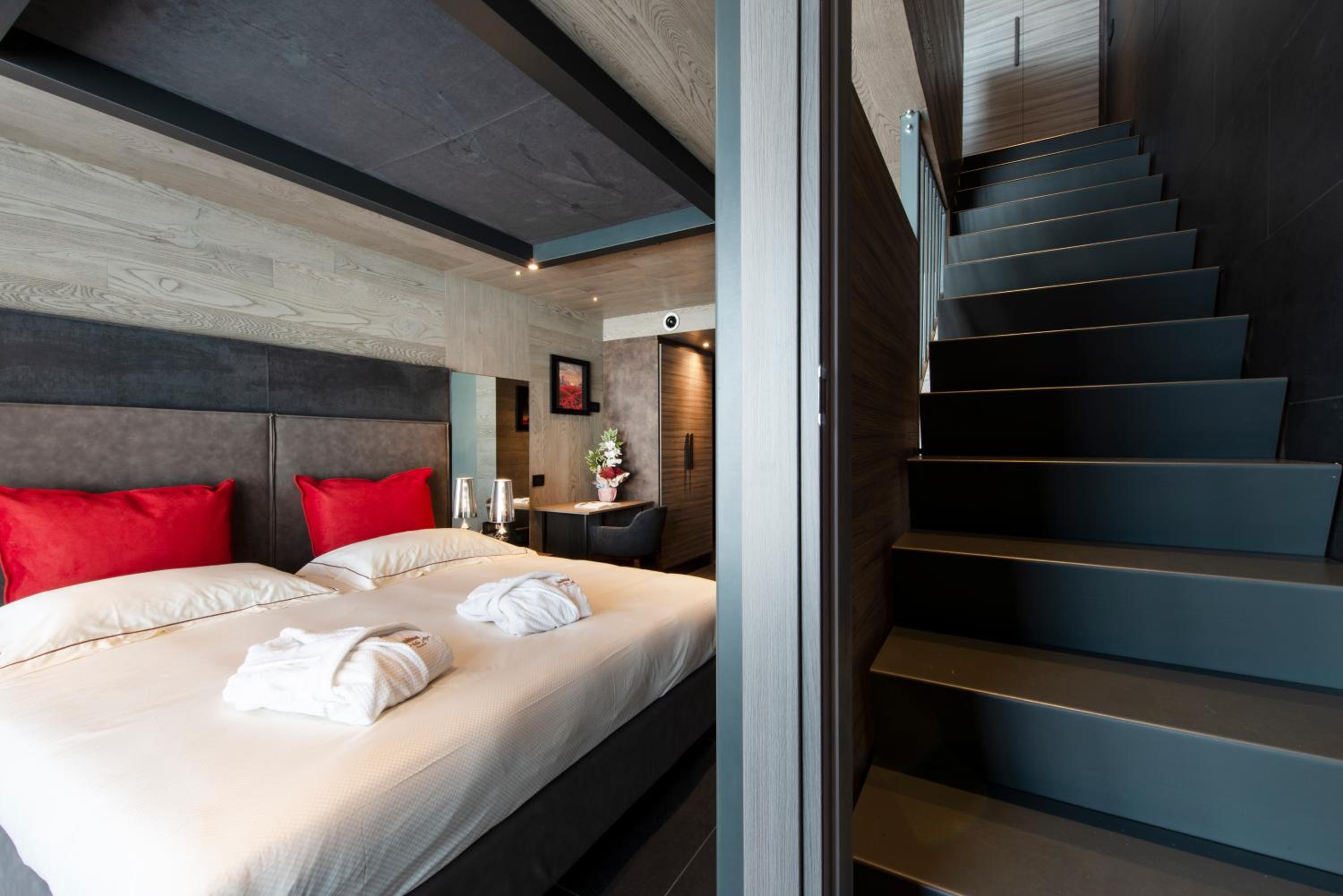 Suite with Terrace - Photo 5