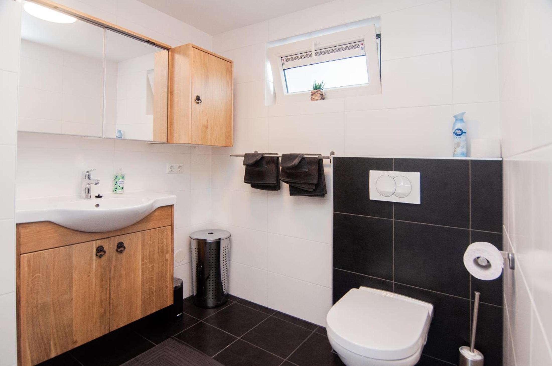 One-Bedroom House photo 3