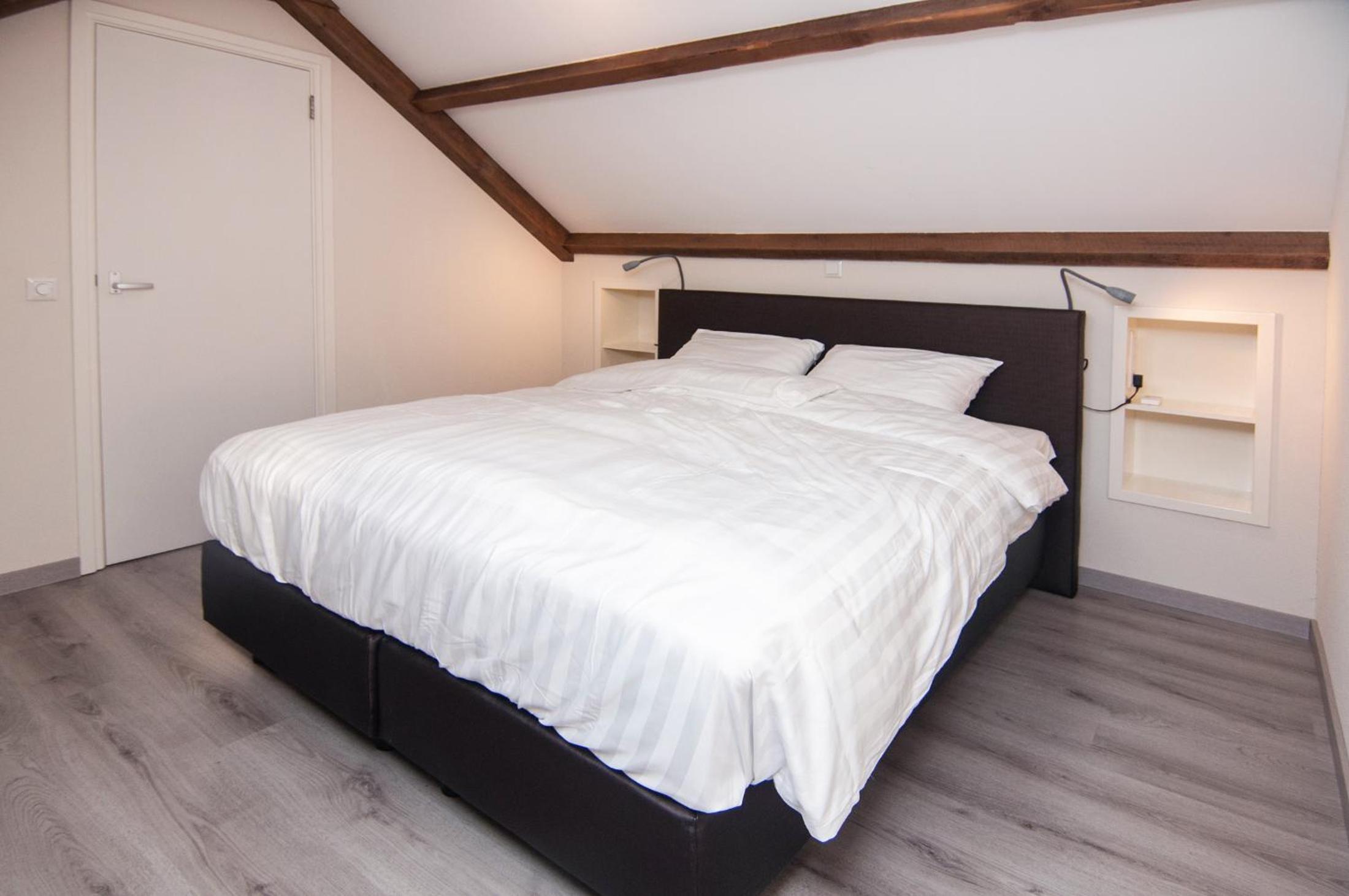 Two-Bedroom House photo 3
